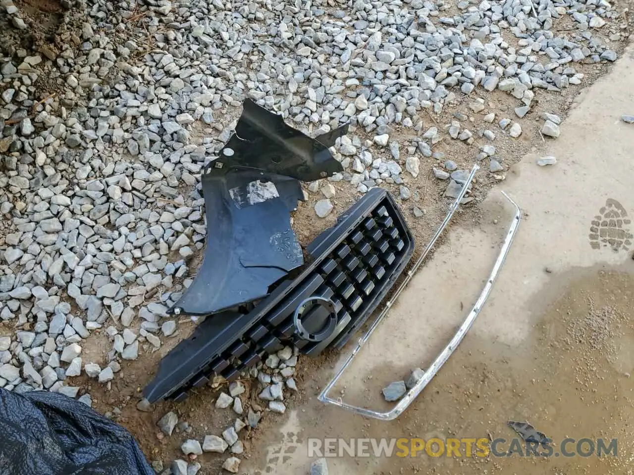 12 Photograph of a damaged car 4T1B11HK4KU723519 TOYOTA CAMRY 2019