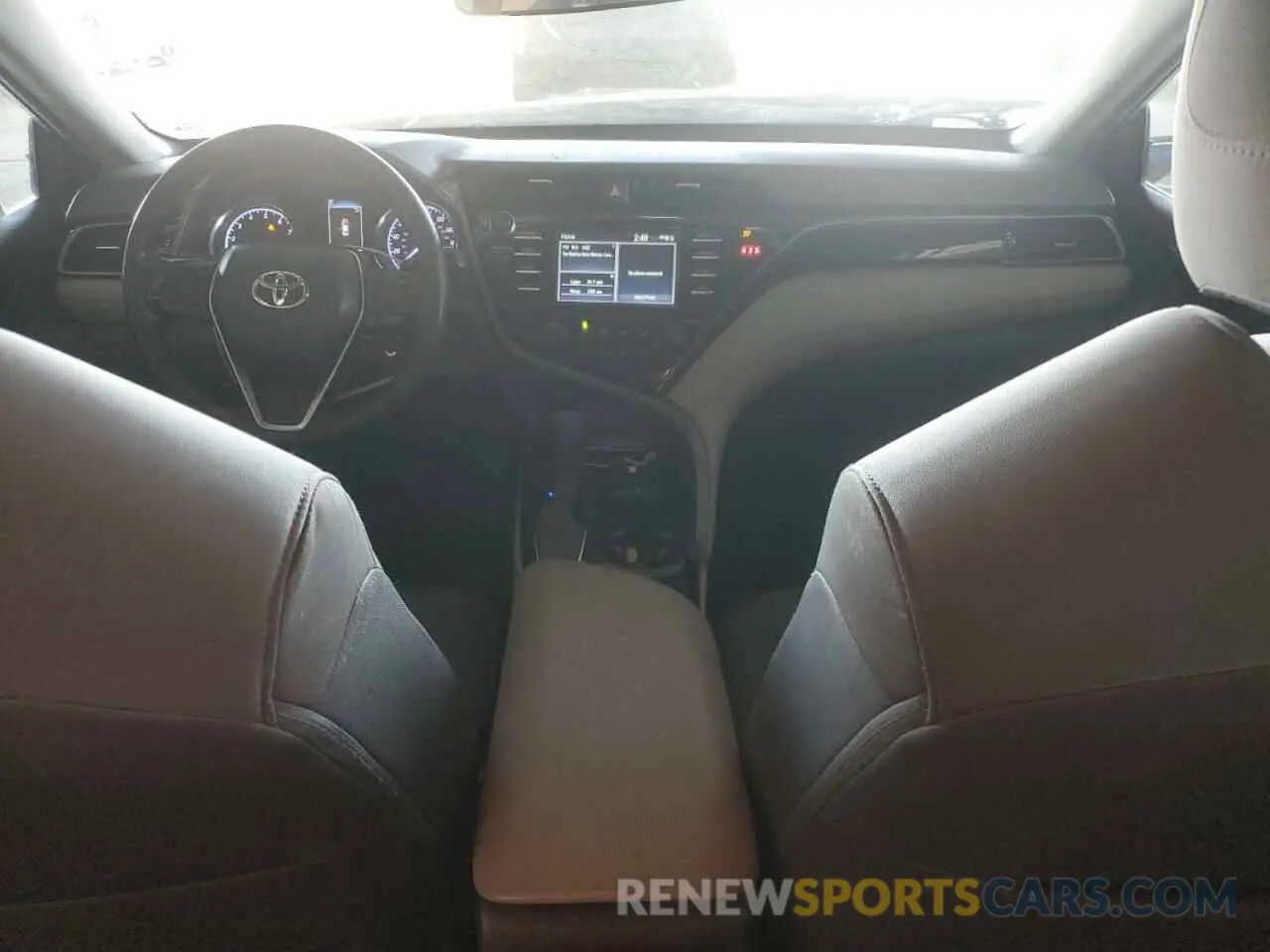 8 Photograph of a damaged car 4T1B11HK4KU723813 TOYOTA CAMRY 2019