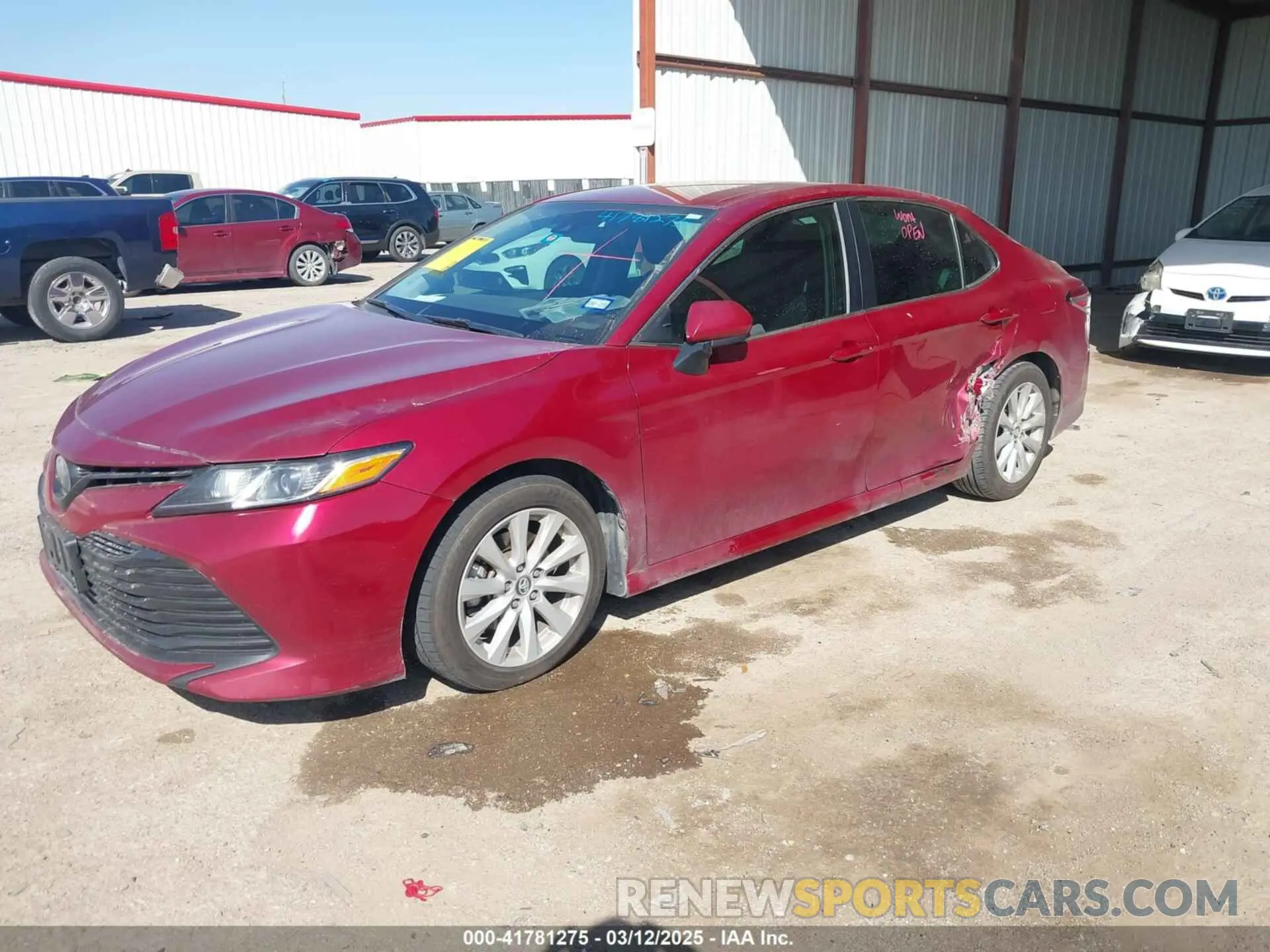 2 Photograph of a damaged car 4T1B11HK4KU725075 TOYOTA CAMRY 2019