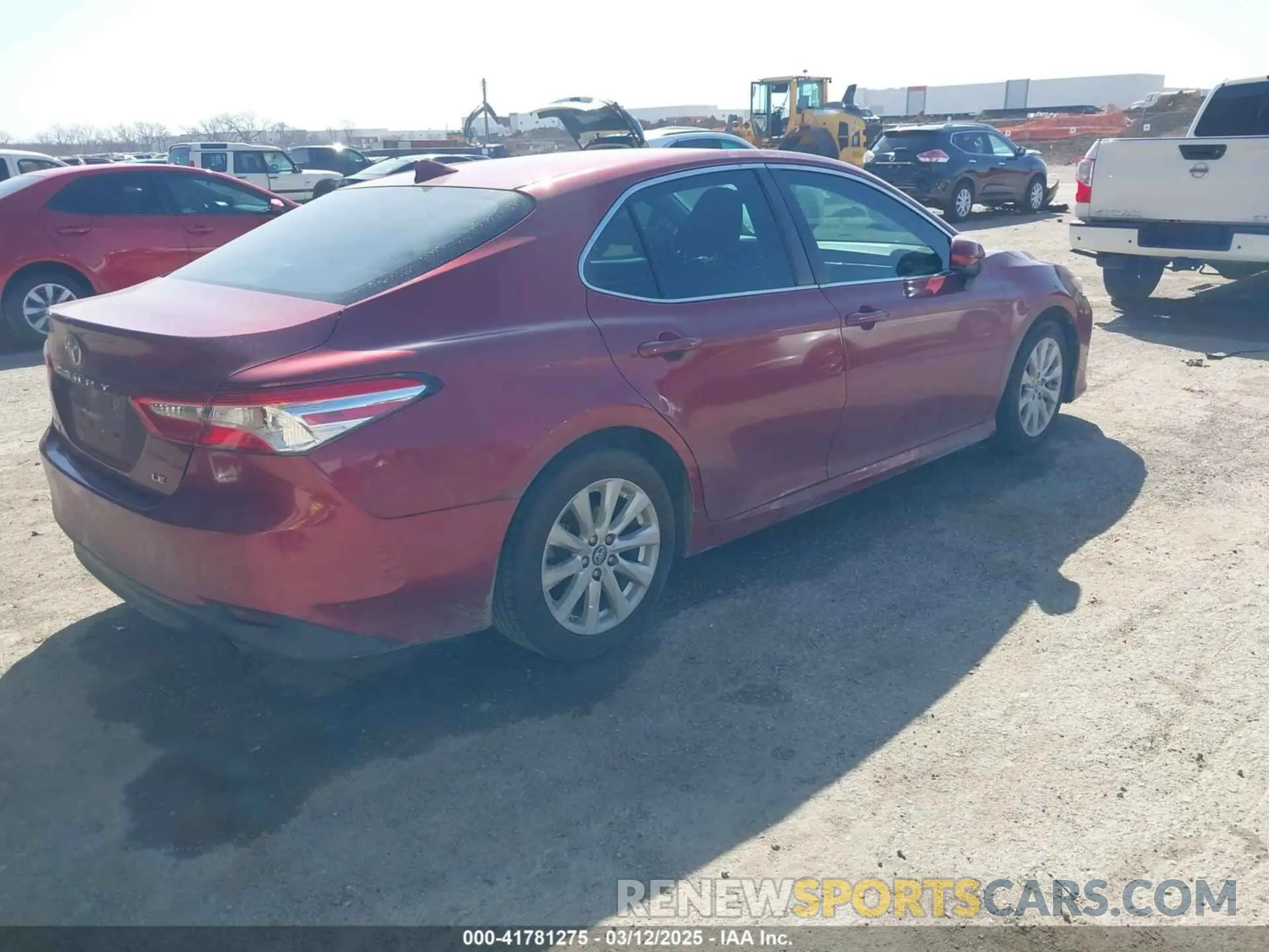 4 Photograph of a damaged car 4T1B11HK4KU725075 TOYOTA CAMRY 2019