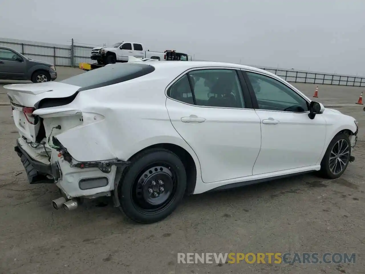 3 Photograph of a damaged car 4T1B11HK4KU727120 TOYOTA CAMRY 2019