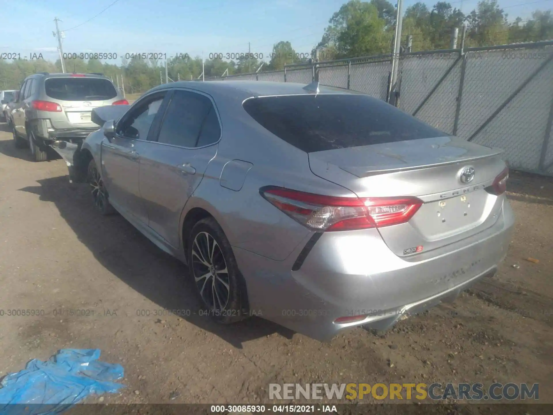 3 Photograph of a damaged car 4T1B11HK4KU731457 TOYOTA CAMRY 2019