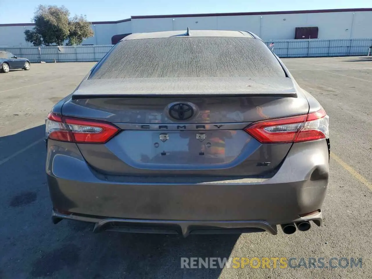 6 Photograph of a damaged car 4T1B11HK4KU733757 TOYOTA CAMRY 2019