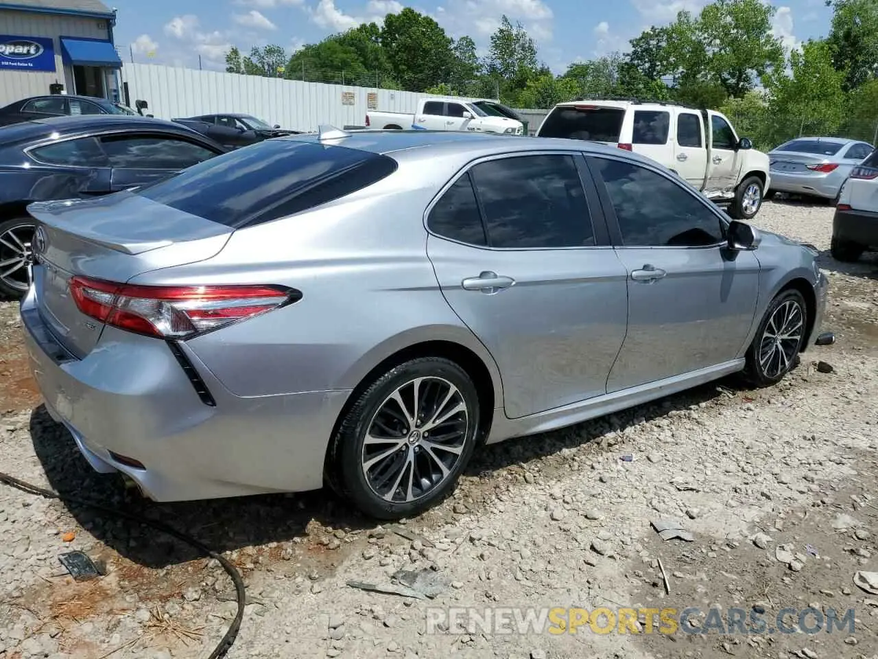 3 Photograph of a damaged car 4T1B11HK4KU734326 TOYOTA CAMRY 2019