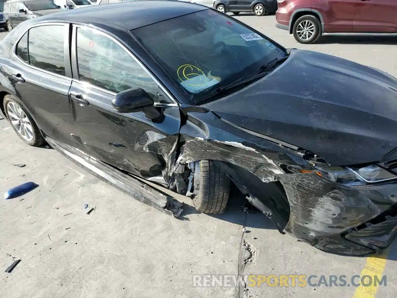 9 Photograph of a damaged car 4T1B11HK4KU734391 TOYOTA CAMRY 2019