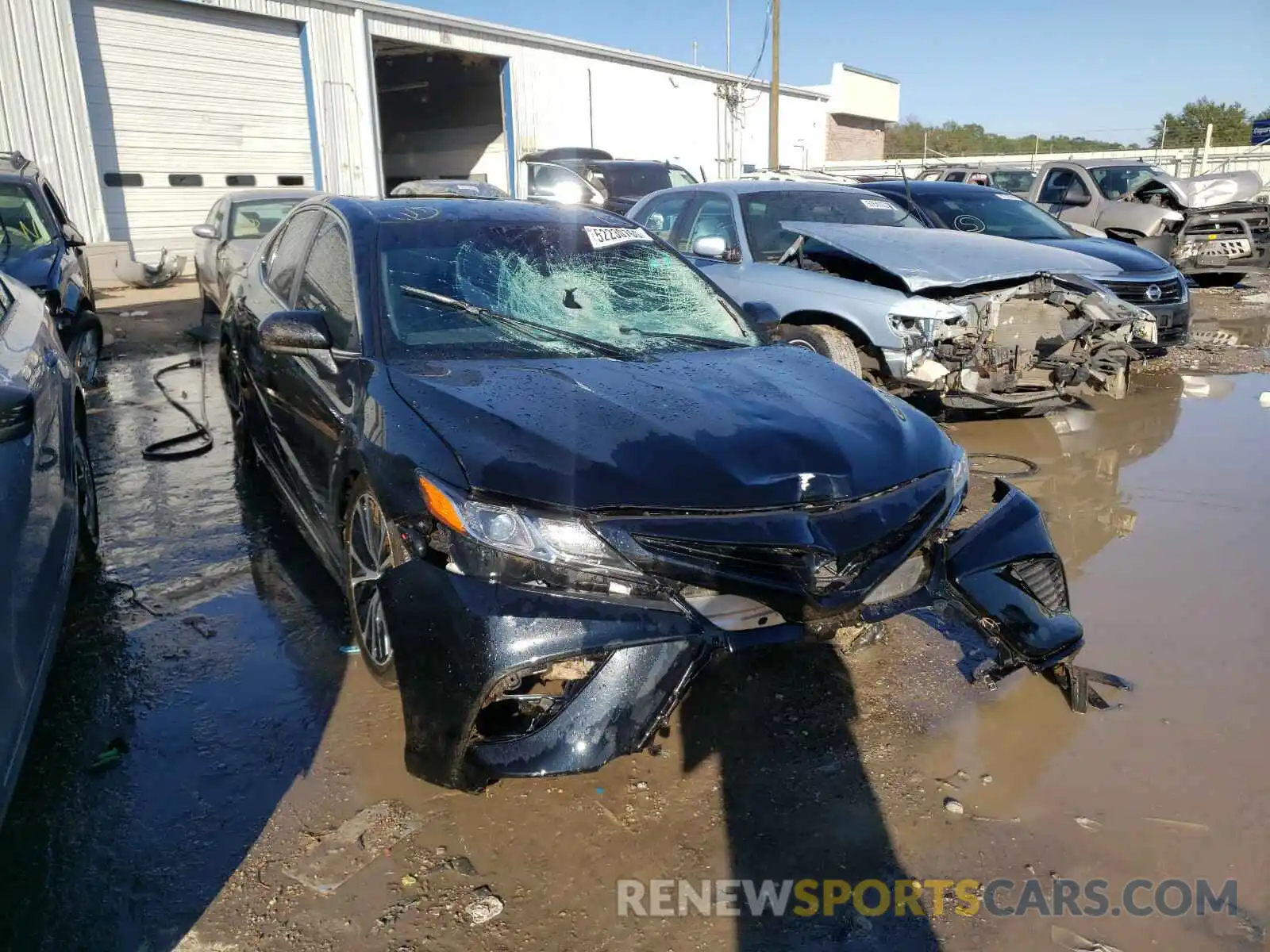 1 Photograph of a damaged car 4T1B11HK4KU740630 TOYOTA CAMRY 2019