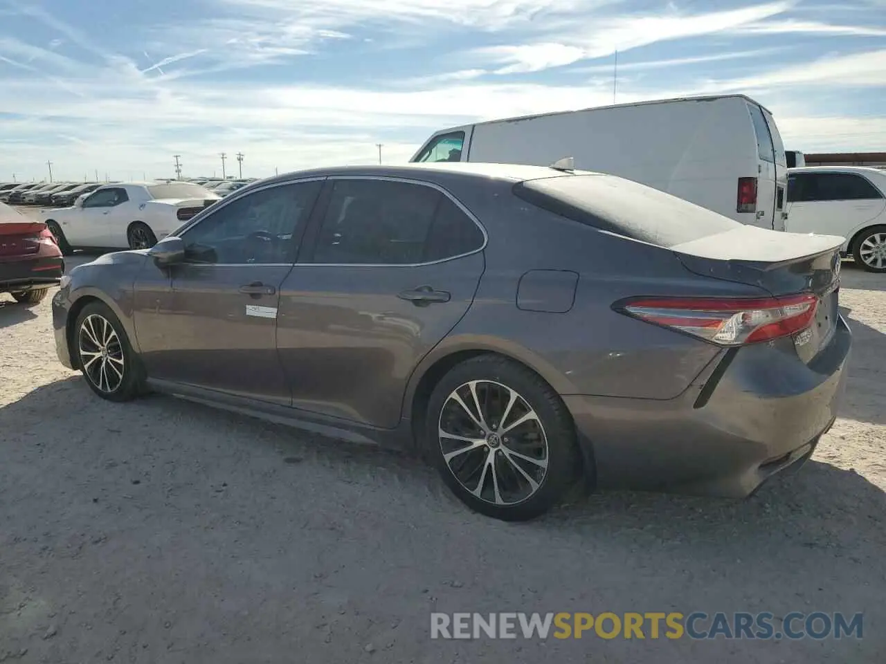2 Photograph of a damaged car 4T1B11HK4KU743091 TOYOTA CAMRY 2019