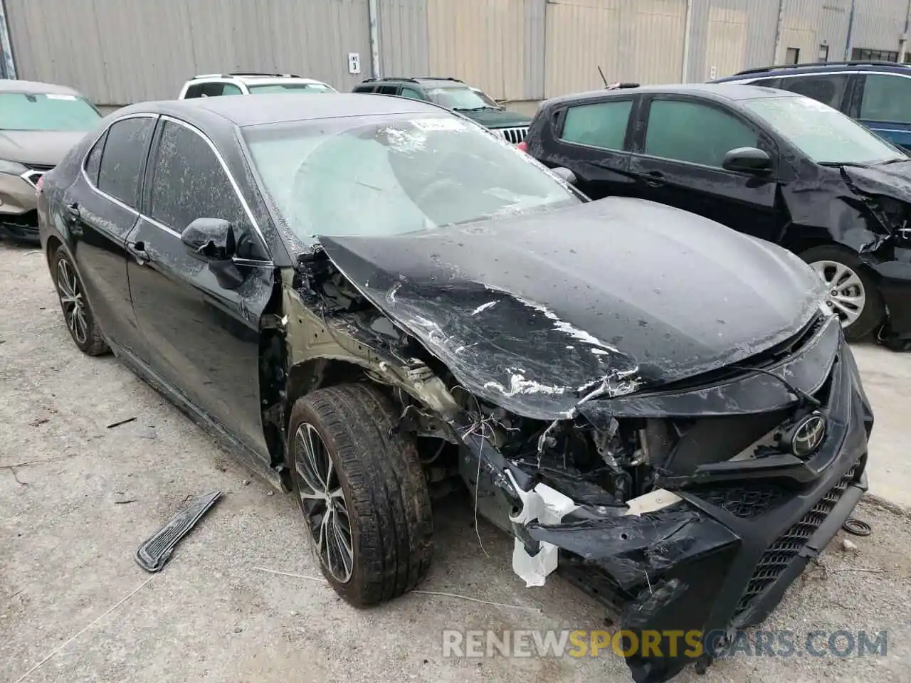 1 Photograph of a damaged car 4T1B11HK4KU743169 TOYOTA CAMRY 2019