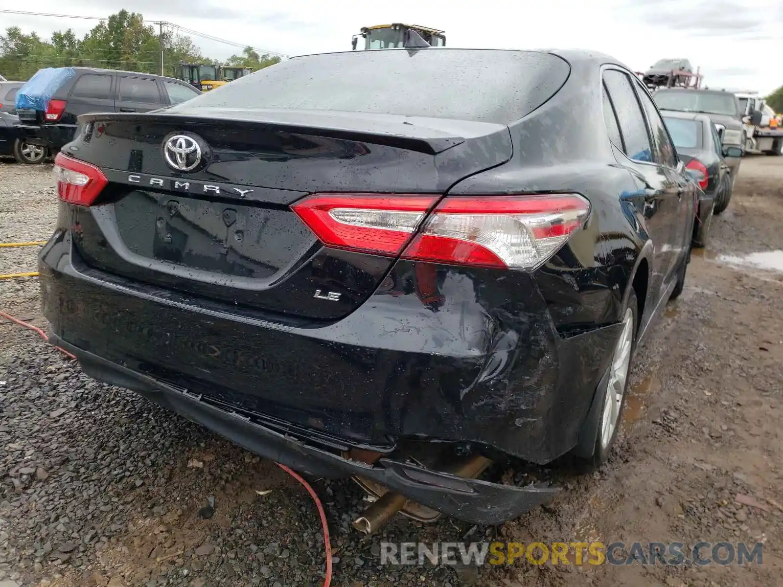 4 Photograph of a damaged car 4T1B11HK4KU743575 TOYOTA CAMRY 2019