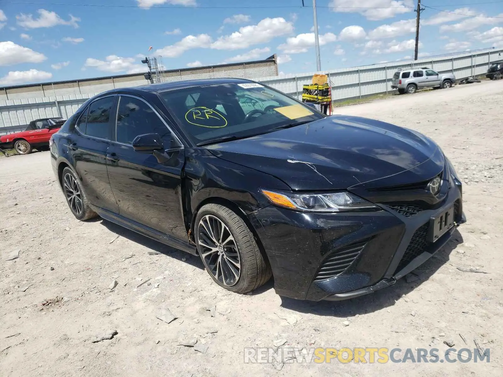 1 Photograph of a damaged car 4T1B11HK4KU745133 TOYOTA CAMRY 2019
