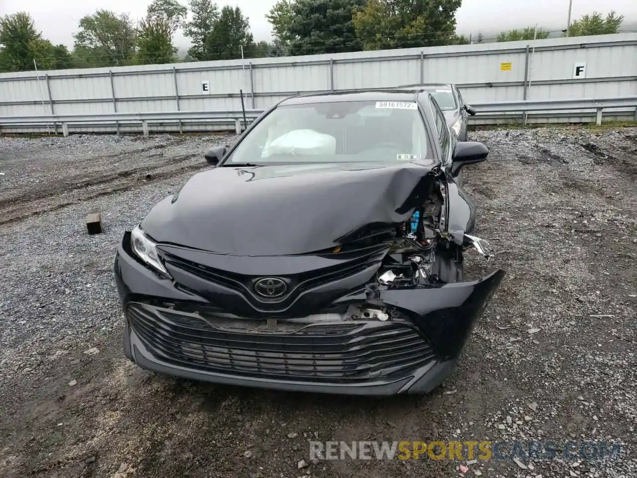 9 Photograph of a damaged car 4T1B11HK4KU746556 TOYOTA CAMRY 2019