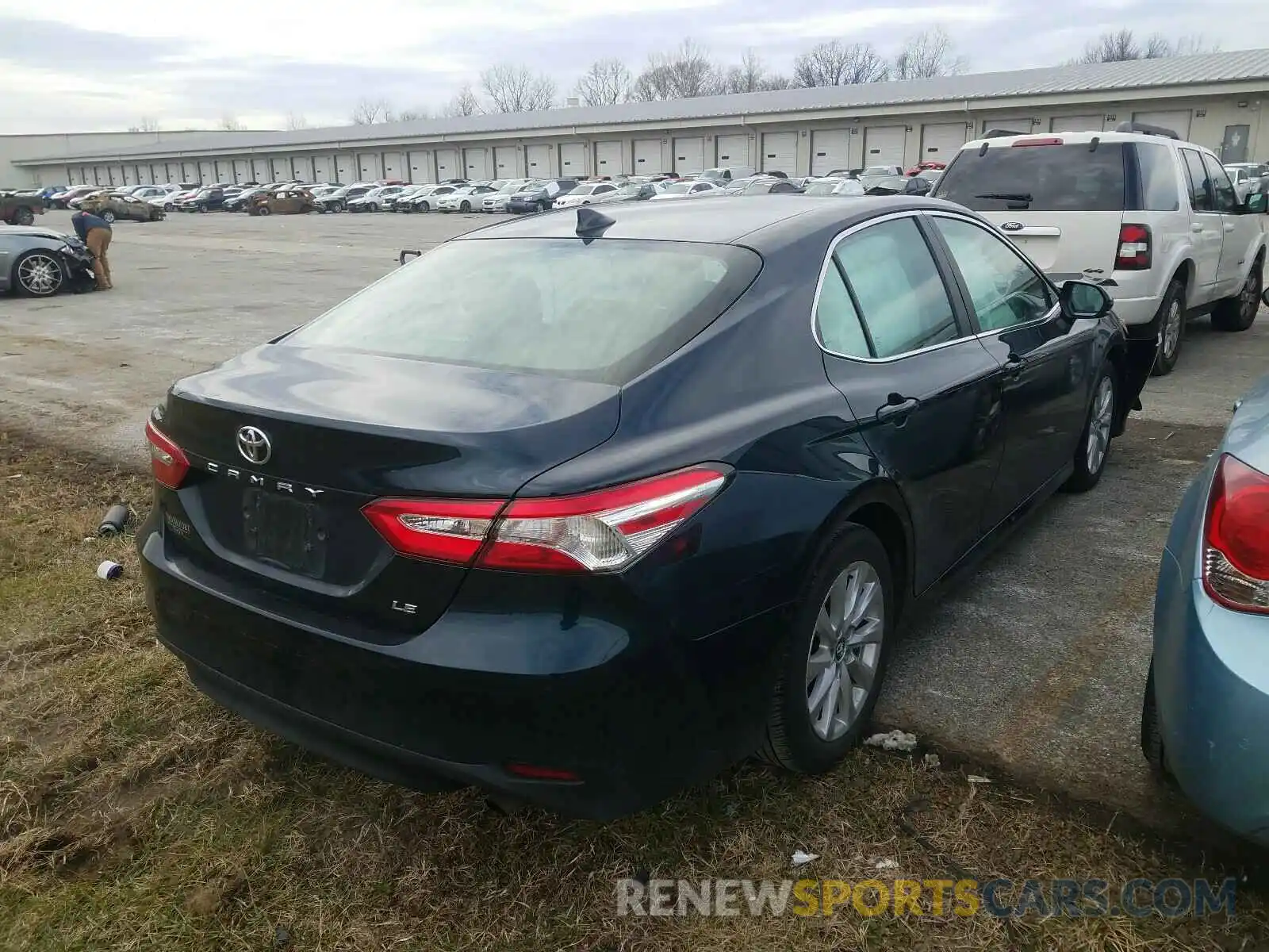 4 Photograph of a damaged car 4T1B11HK4KU747139 TOYOTA CAMRY 2019