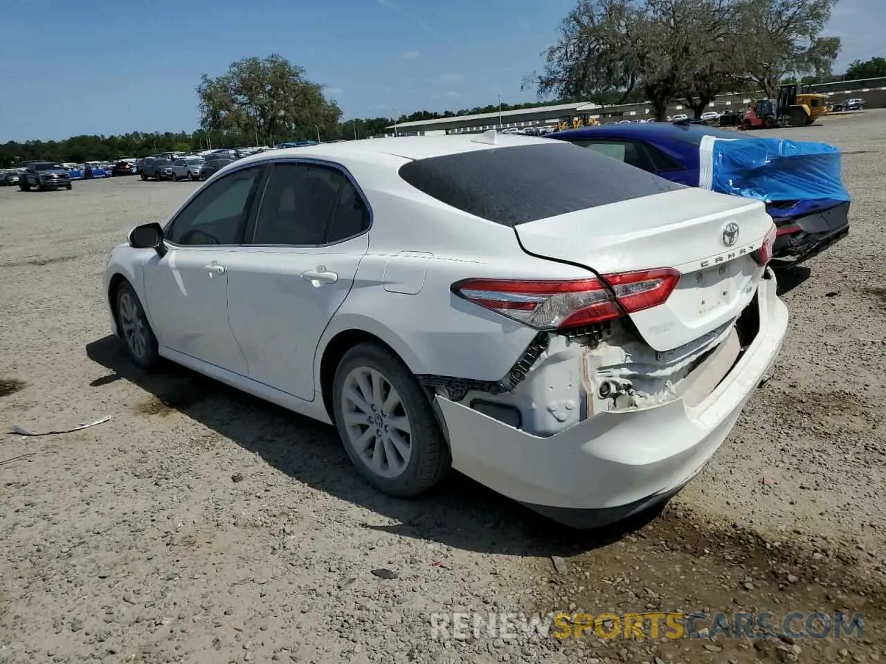 2 Photograph of a damaged car 4T1B11HK4KU755497 TOYOTA CAMRY 2019