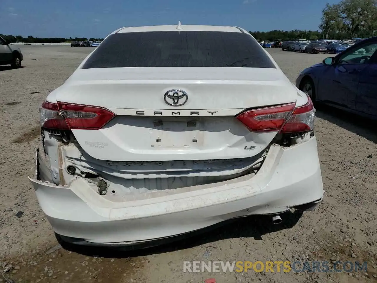 6 Photograph of a damaged car 4T1B11HK4KU755497 TOYOTA CAMRY 2019