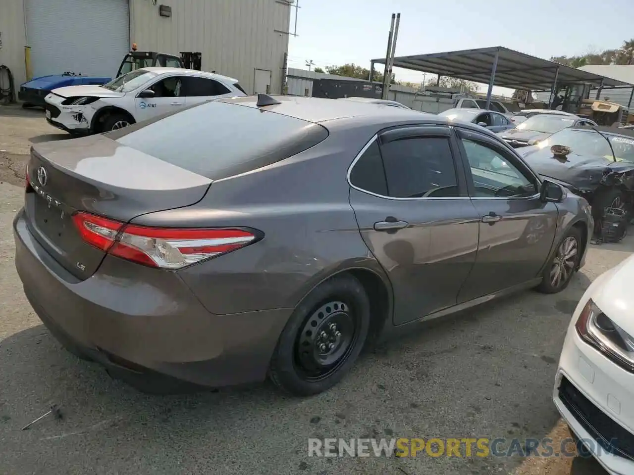 4 Photograph of a damaged car 4T1B11HK4KU759002 TOYOTA CAMRY 2019