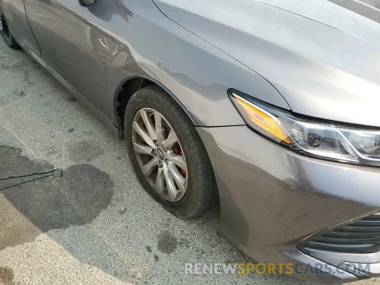 9 Photograph of a damaged car 4T1B11HK4KU759002 TOYOTA CAMRY 2019