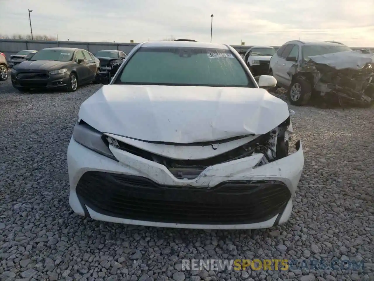 5 Photograph of a damaged car 4T1B11HK4KU759906 TOYOTA CAMRY 2019