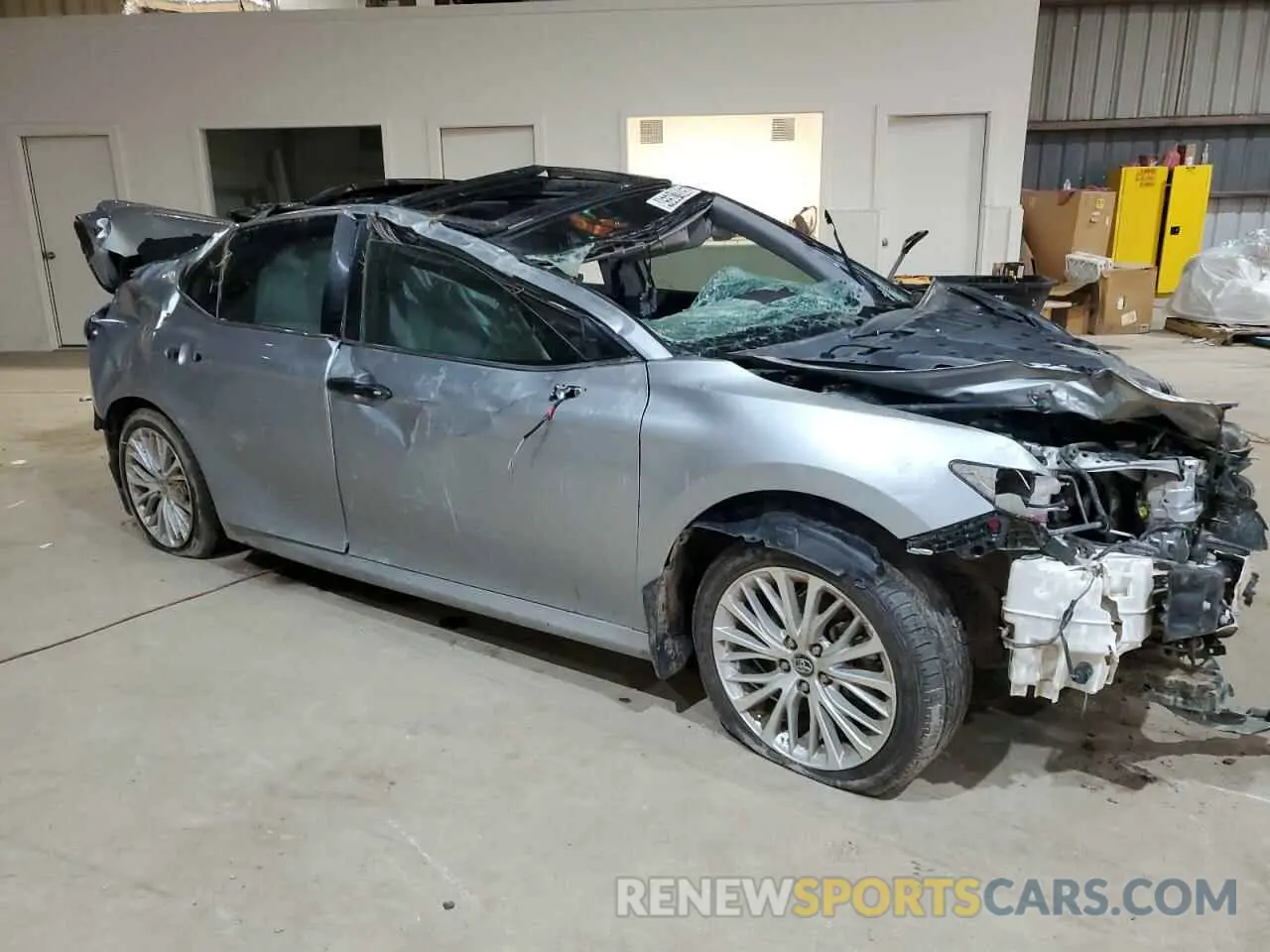 4 Photograph of a damaged car 4T1B11HK4KU759971 TOYOTA CAMRY 2019