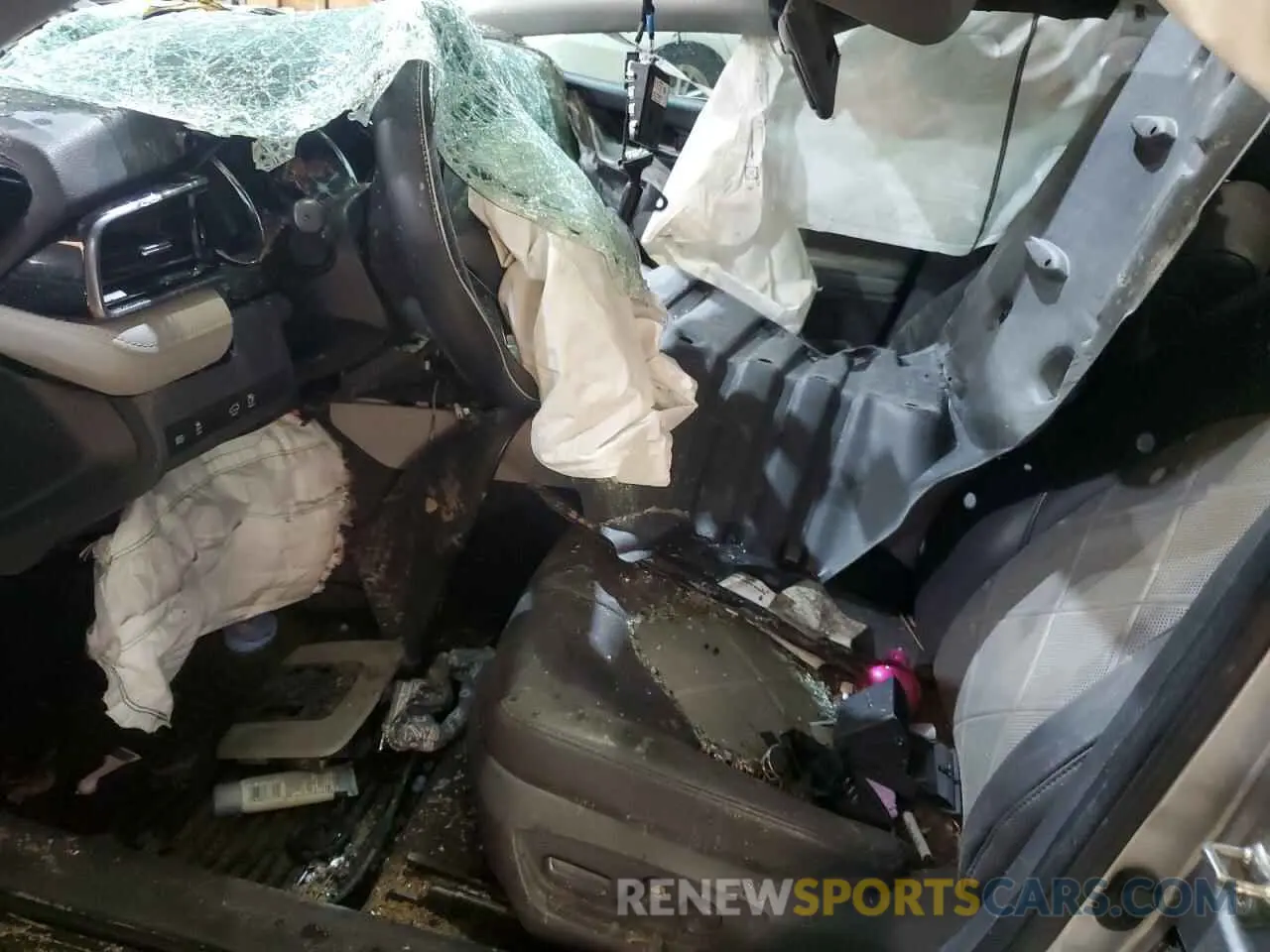 7 Photograph of a damaged car 4T1B11HK4KU759971 TOYOTA CAMRY 2019