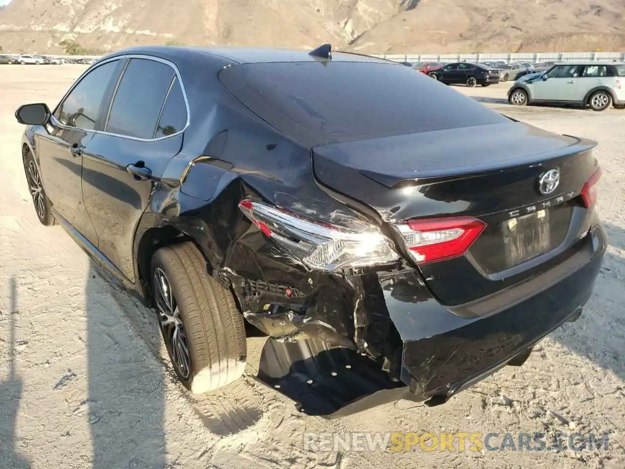 3 Photograph of a damaged car 4T1B11HK4KU763471 TOYOTA CAMRY 2019