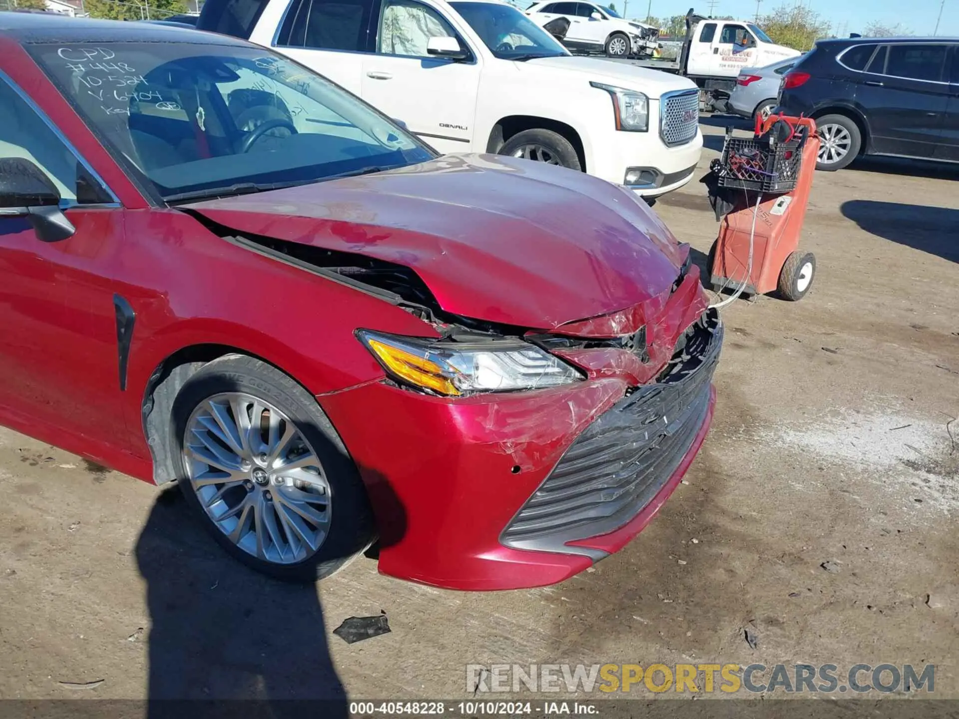 6 Photograph of a damaged car 4T1B11HK4KU766404 TOYOTA CAMRY 2019