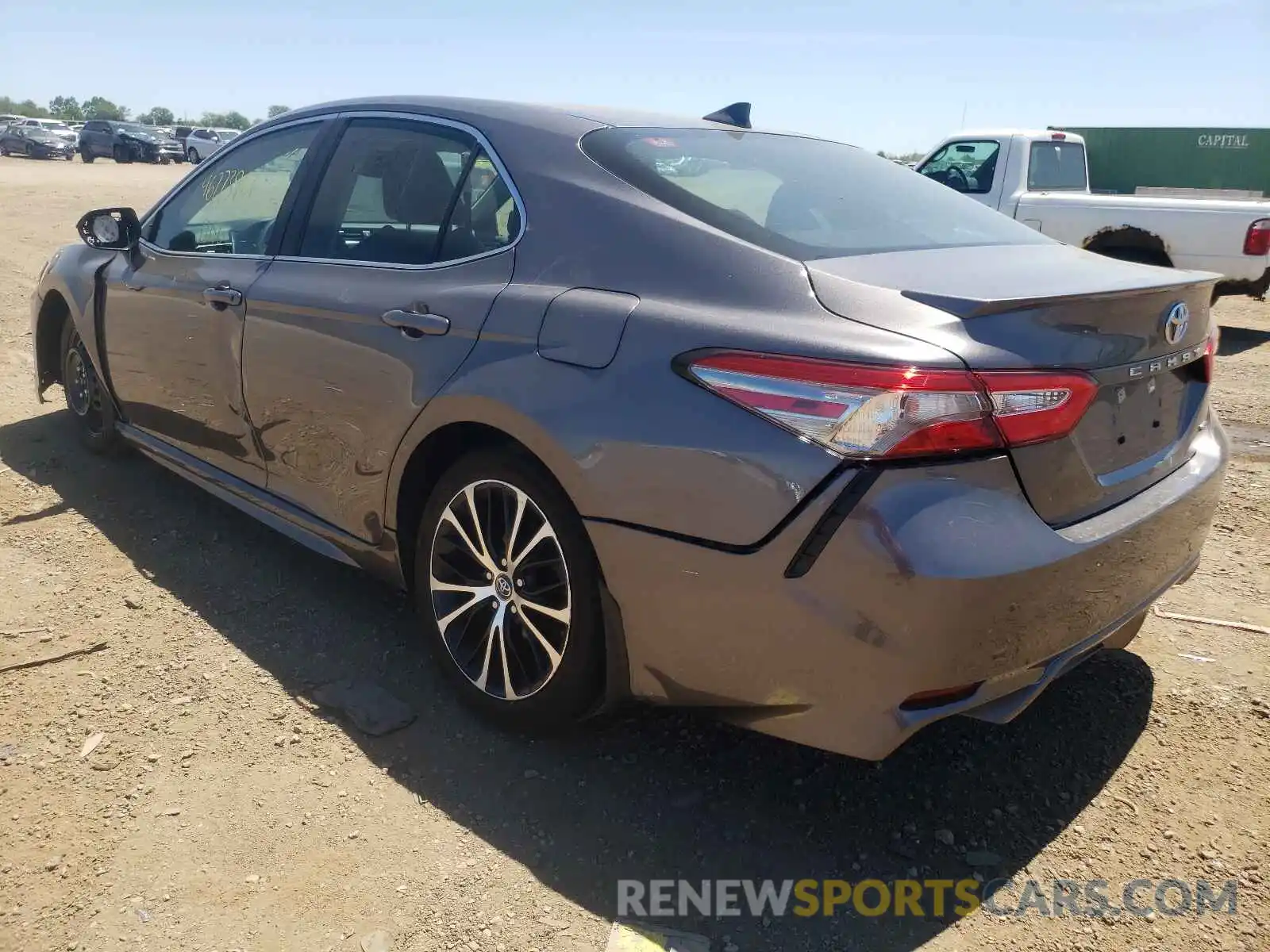 3 Photograph of a damaged car 4T1B11HK4KU771022 TOYOTA CAMRY 2019