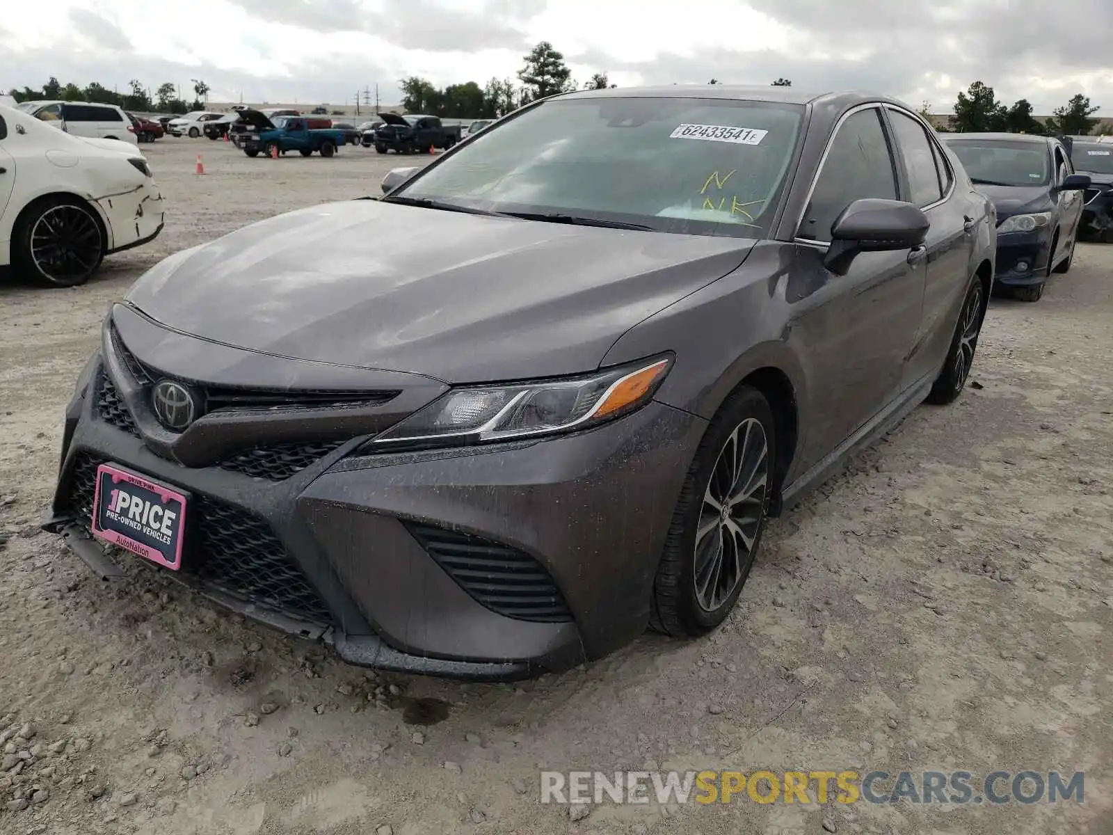 2 Photograph of a damaged car 4T1B11HK4KU772865 TOYOTA CAMRY 2019