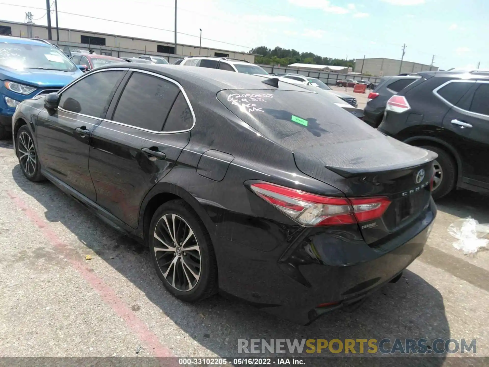 3 Photograph of a damaged car 4T1B11HK4KU774163 TOYOTA CAMRY 2019