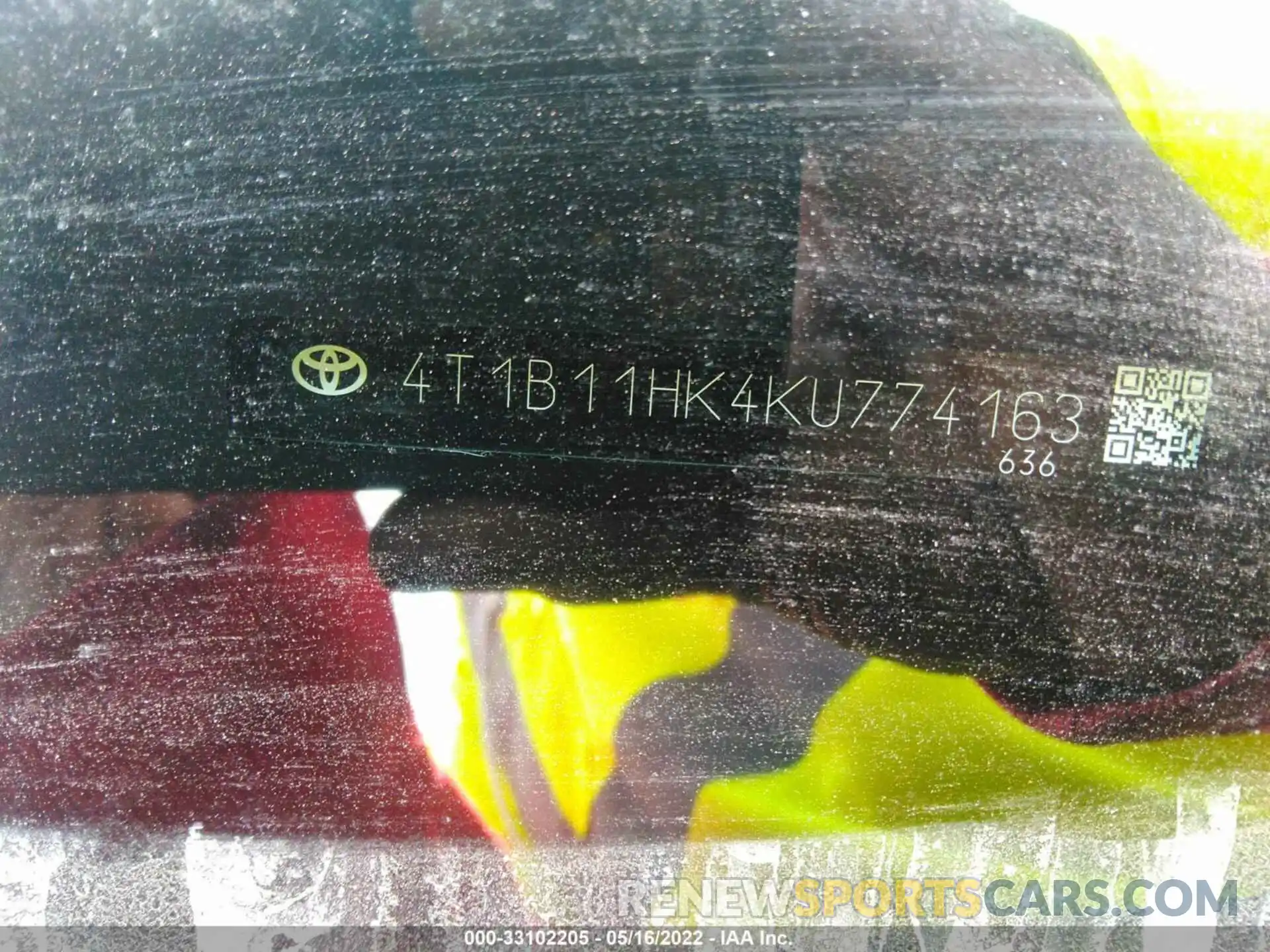 9 Photograph of a damaged car 4T1B11HK4KU774163 TOYOTA CAMRY 2019