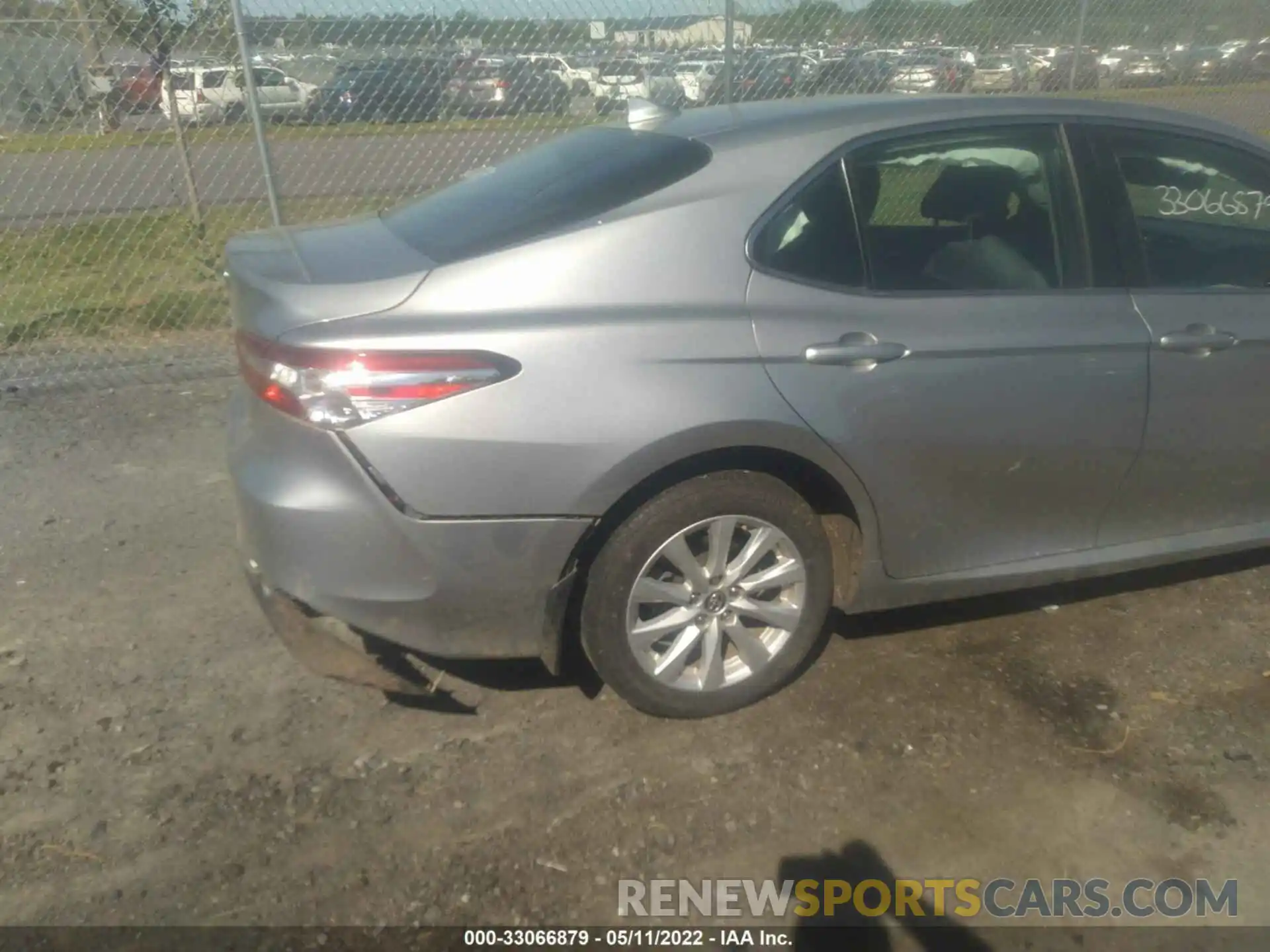 6 Photograph of a damaged car 4T1B11HK4KU774194 TOYOTA CAMRY 2019