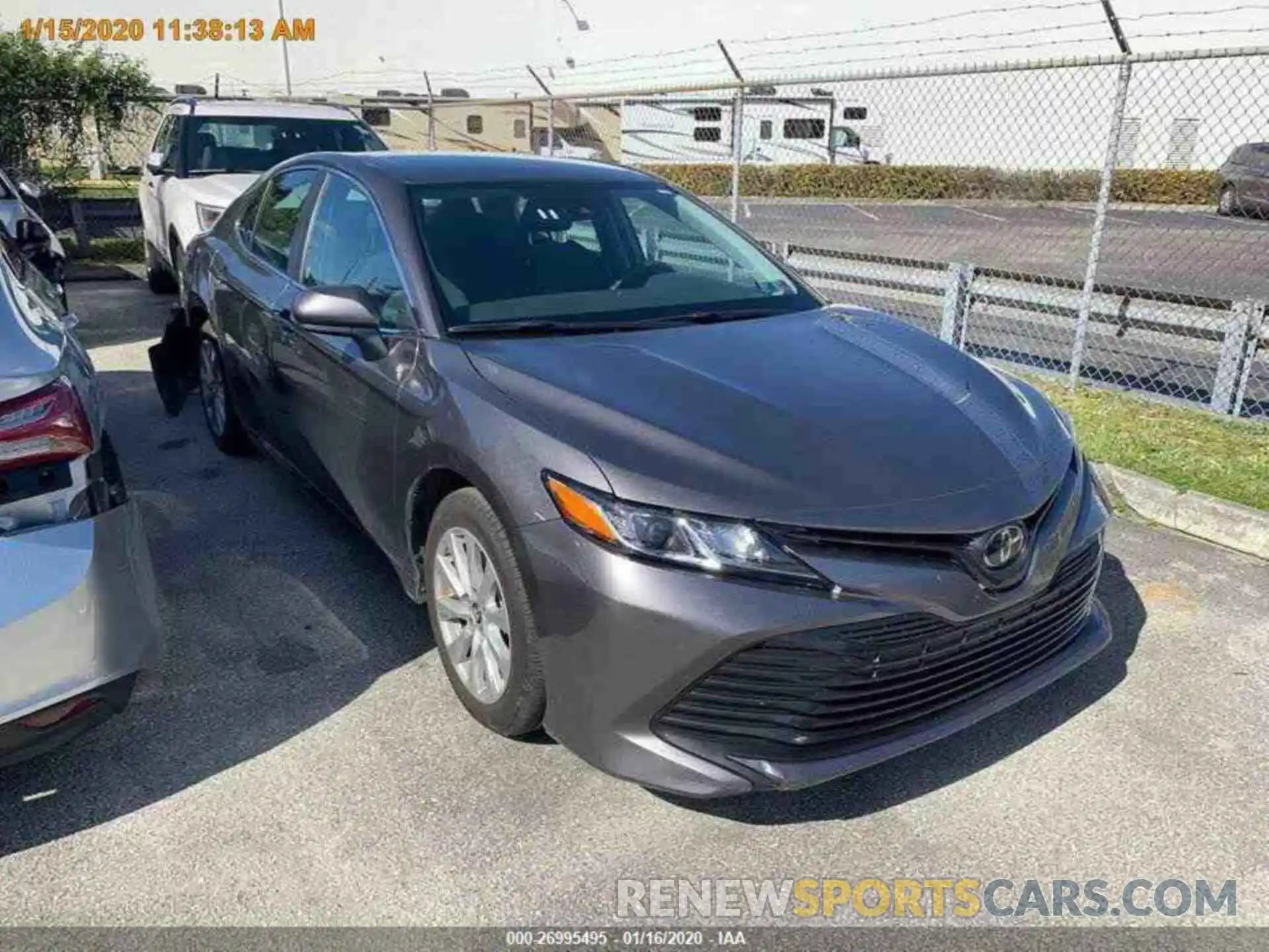 16 Photograph of a damaged car 4T1B11HK4KU774731 TOYOTA CAMRY 2019