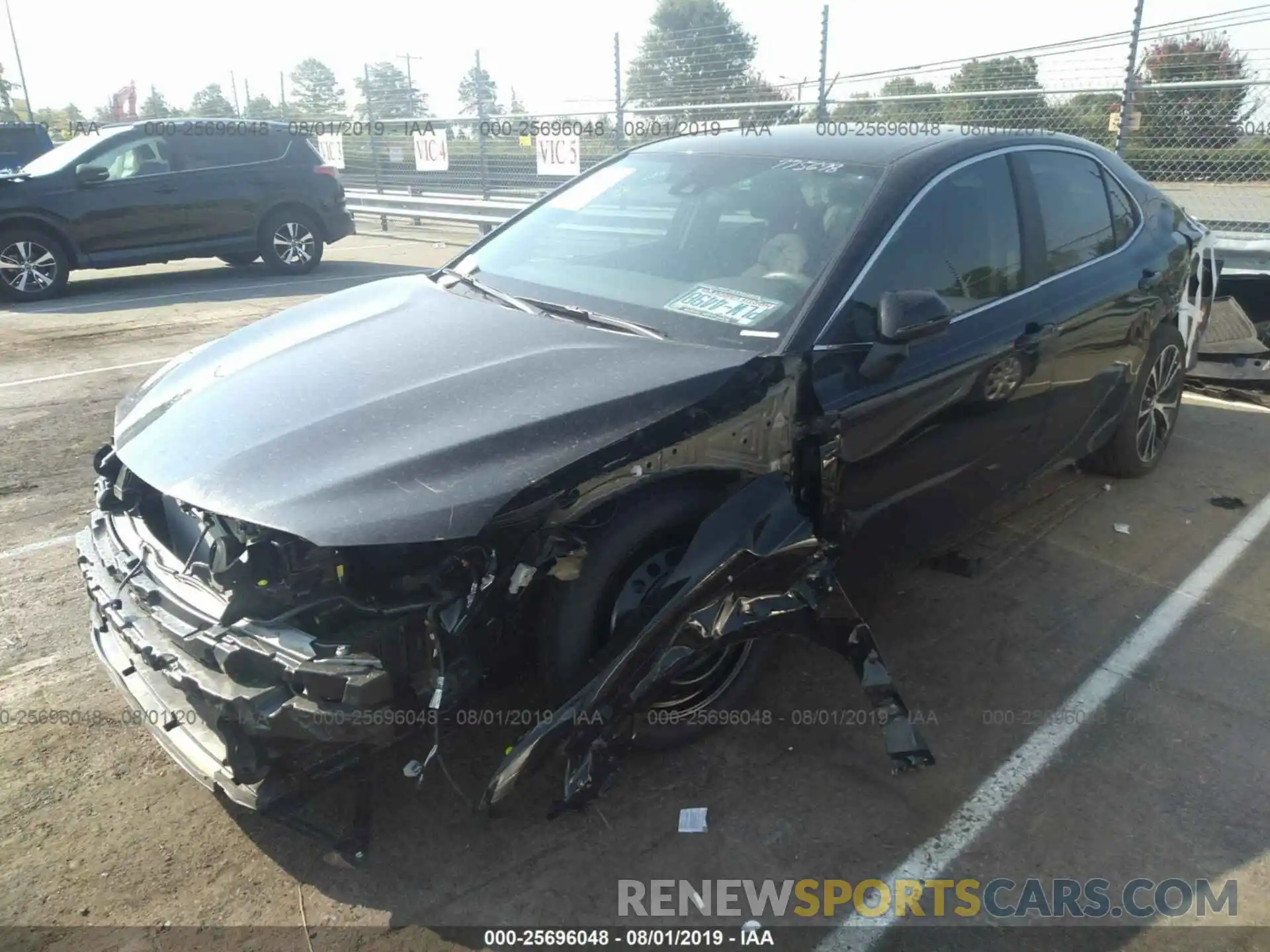 2 Photograph of a damaged car 4T1B11HK4KU775698 TOYOTA CAMRY 2019