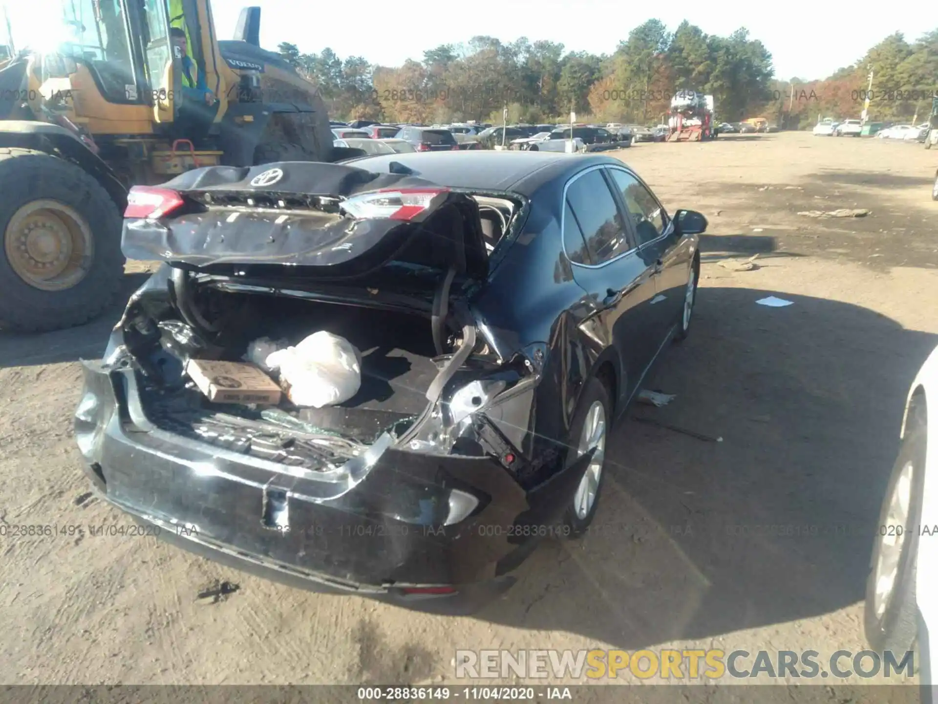 4 Photograph of a damaged car 4T1B11HK4KU775894 TOYOTA CAMRY 2019