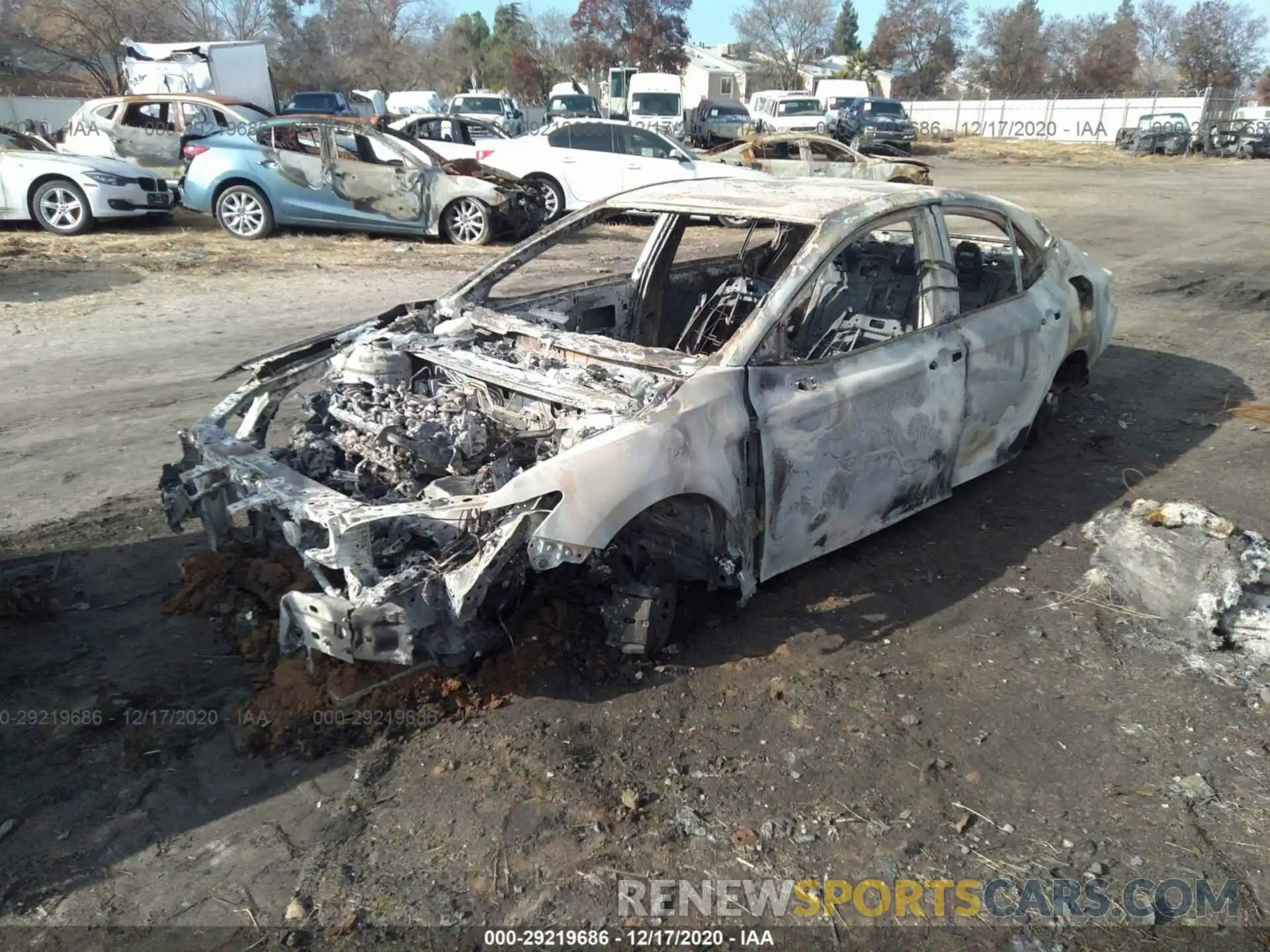 2 Photograph of a damaged car 4T1B11HK4KU781002 TOYOTA CAMRY 2019