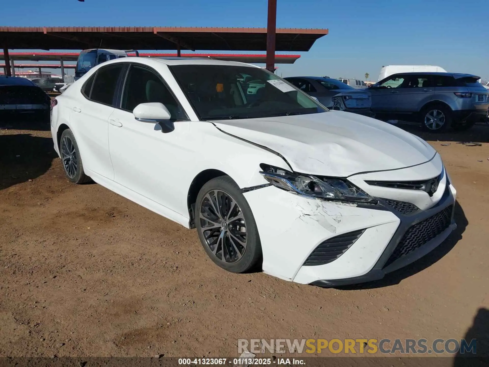 1 Photograph of a damaged car 4T1B11HK4KU782585 TOYOTA CAMRY 2019