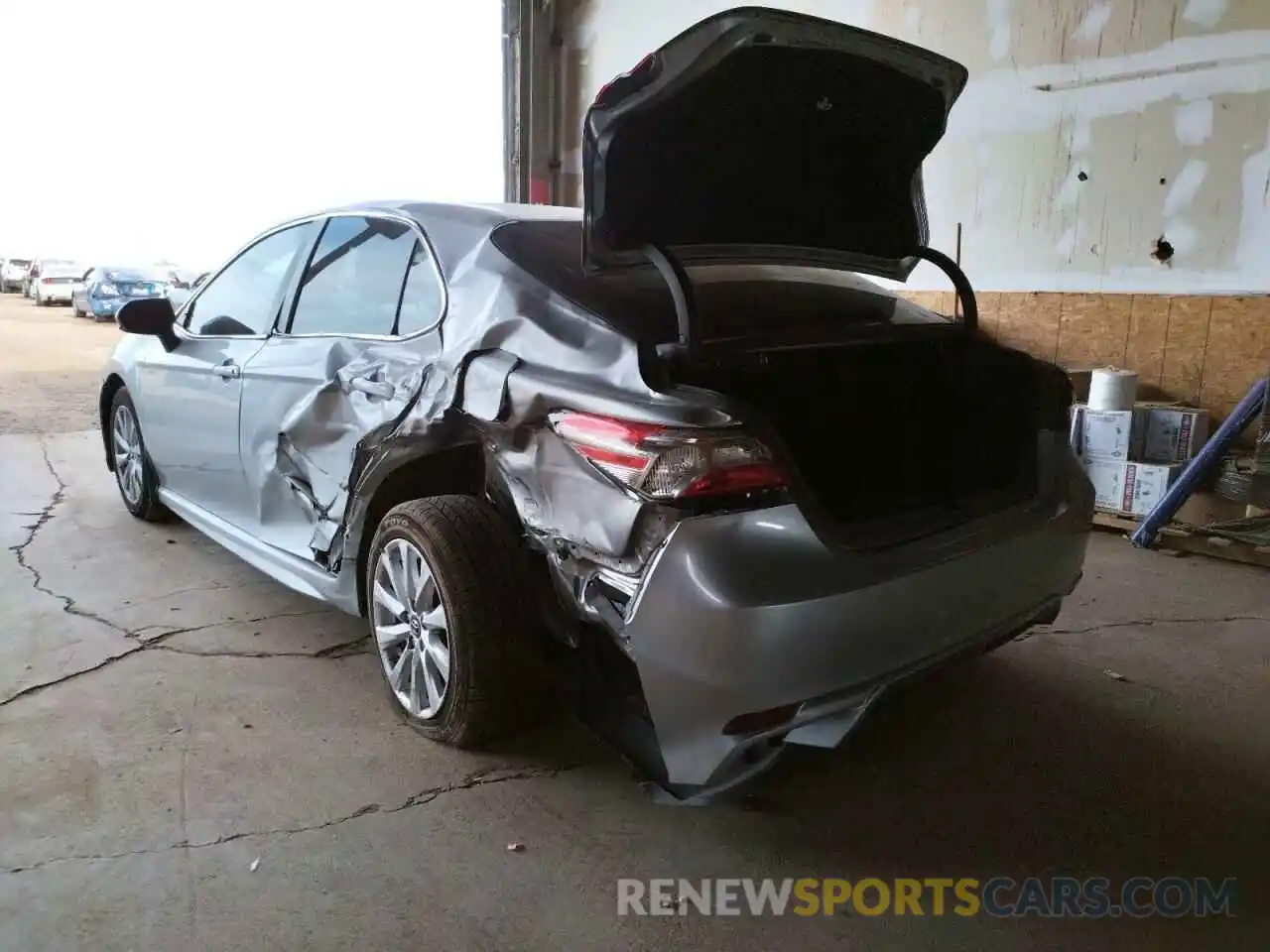 3 Photograph of a damaged car 4T1B11HK4KU785034 TOYOTA CAMRY 2019