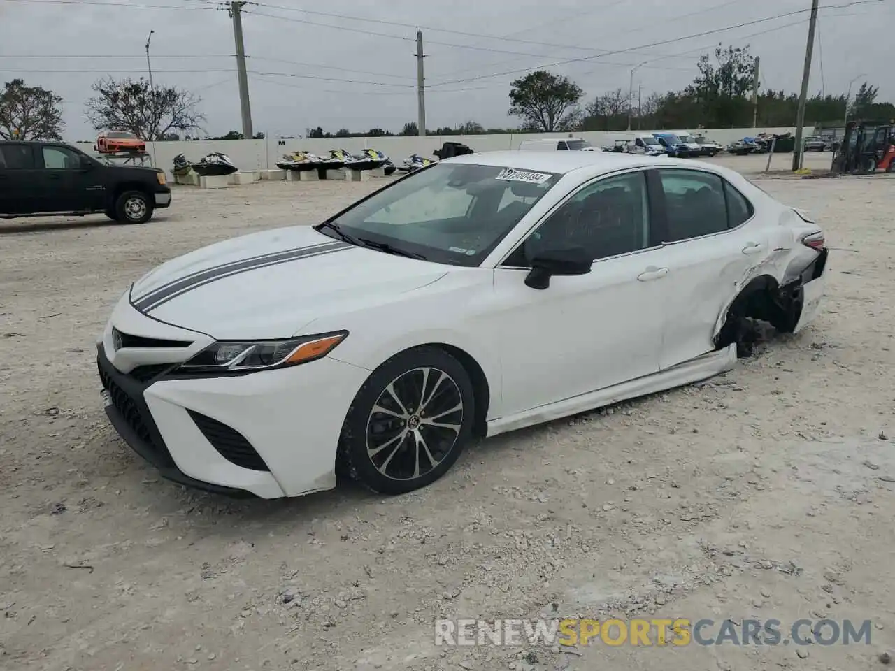 1 Photograph of a damaged car 4T1B11HK4KU788984 TOYOTA CAMRY 2019