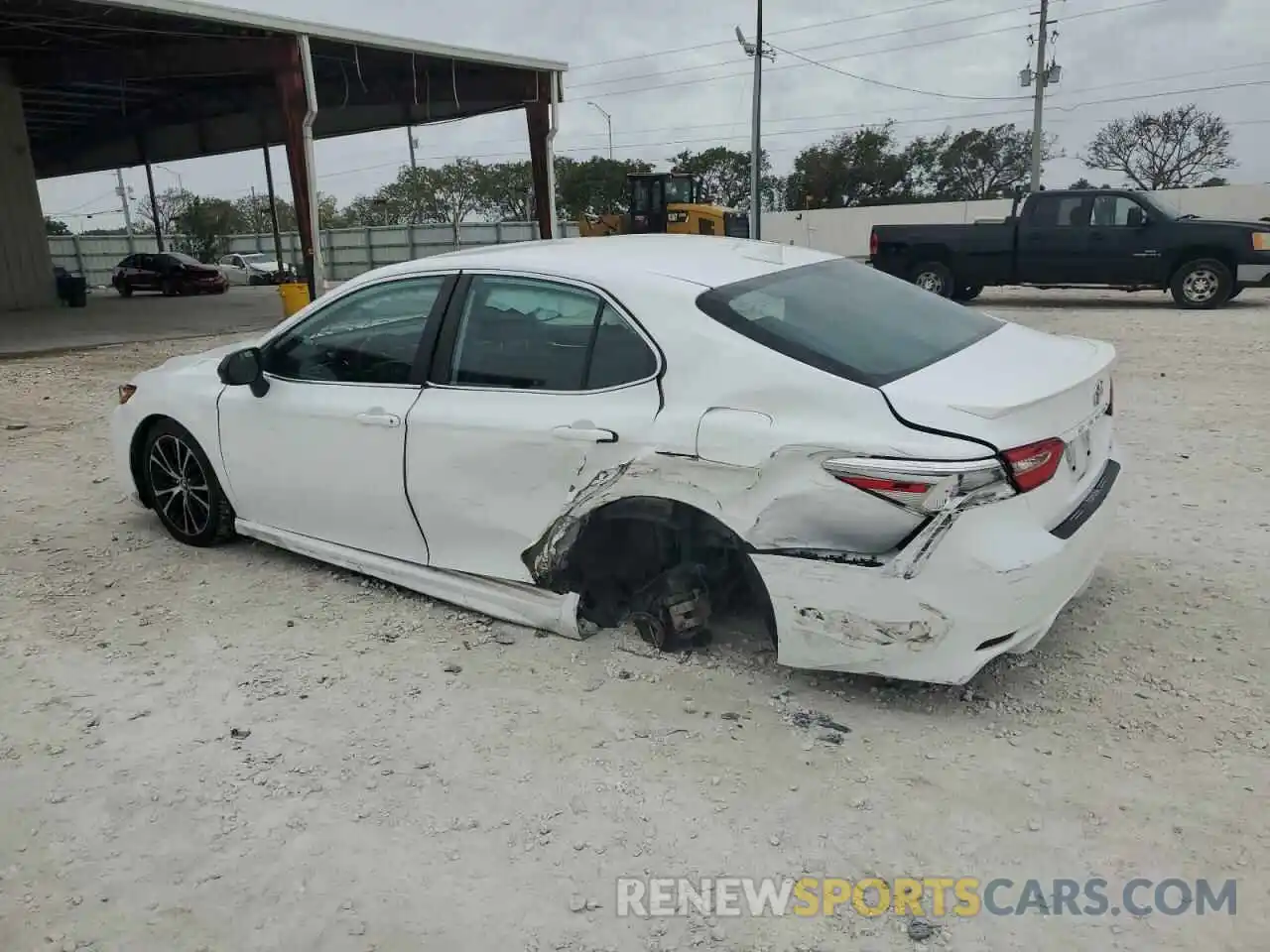 2 Photograph of a damaged car 4T1B11HK4KU788984 TOYOTA CAMRY 2019