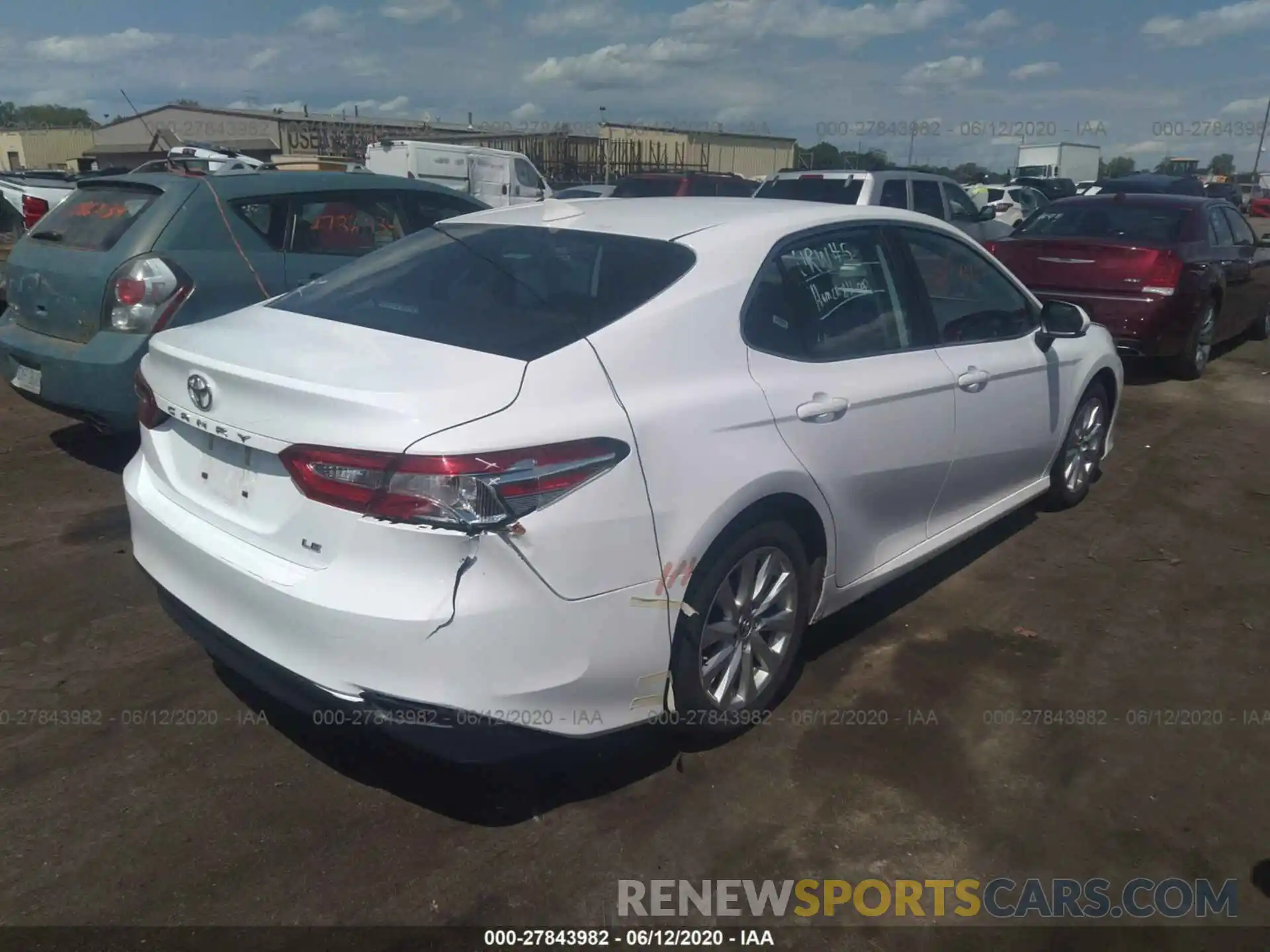 4 Photograph of a damaged car 4T1B11HK4KU790007 TOYOTA CAMRY 2019