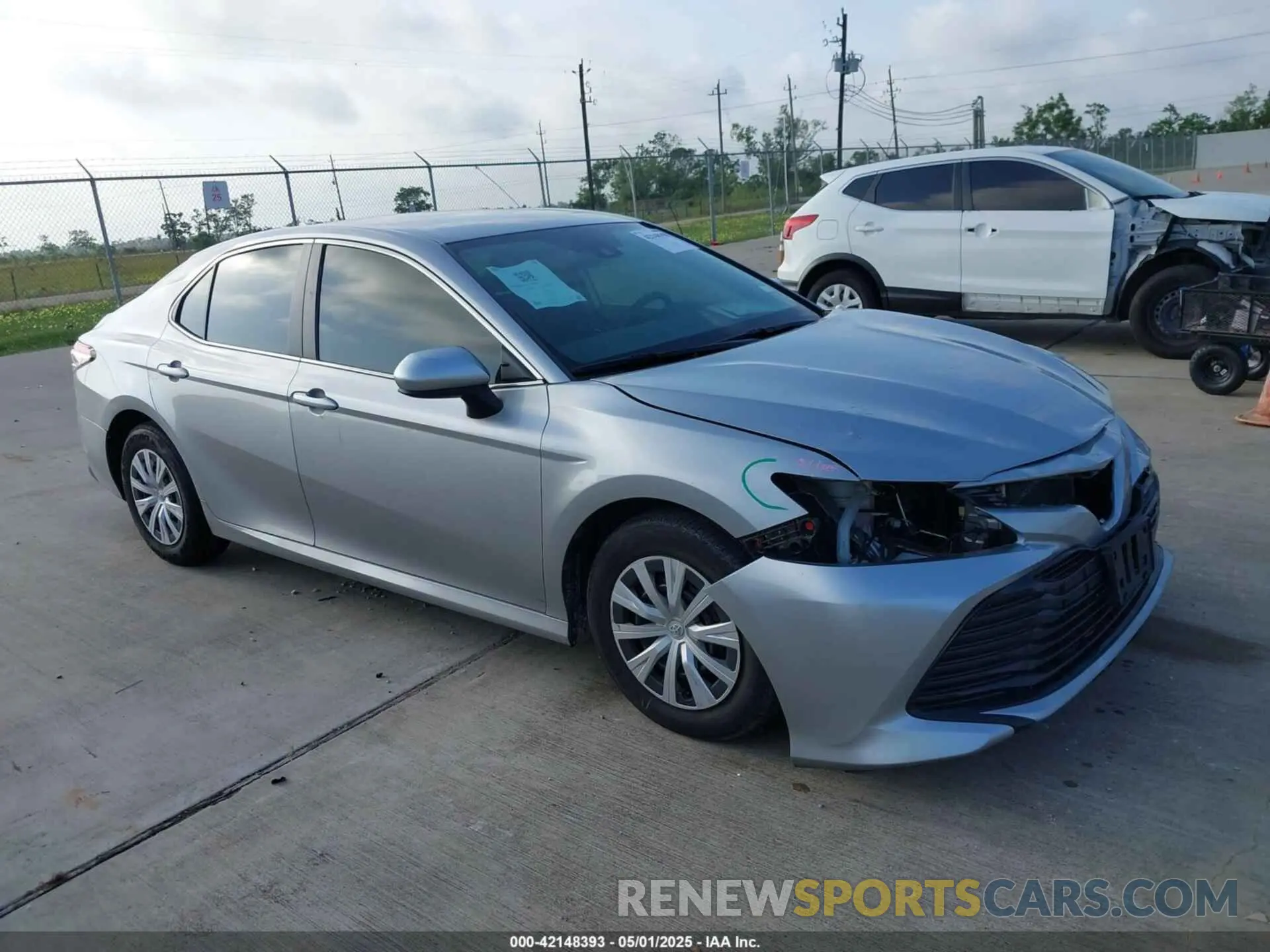 1 Photograph of a damaged car 4T1B11HK4KU790122 TOYOTA CAMRY 2019
