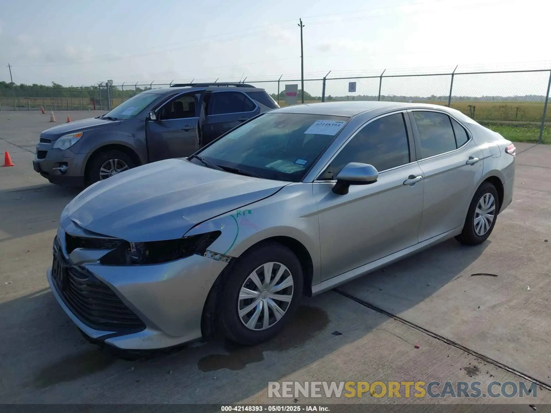 2 Photograph of a damaged car 4T1B11HK4KU790122 TOYOTA CAMRY 2019