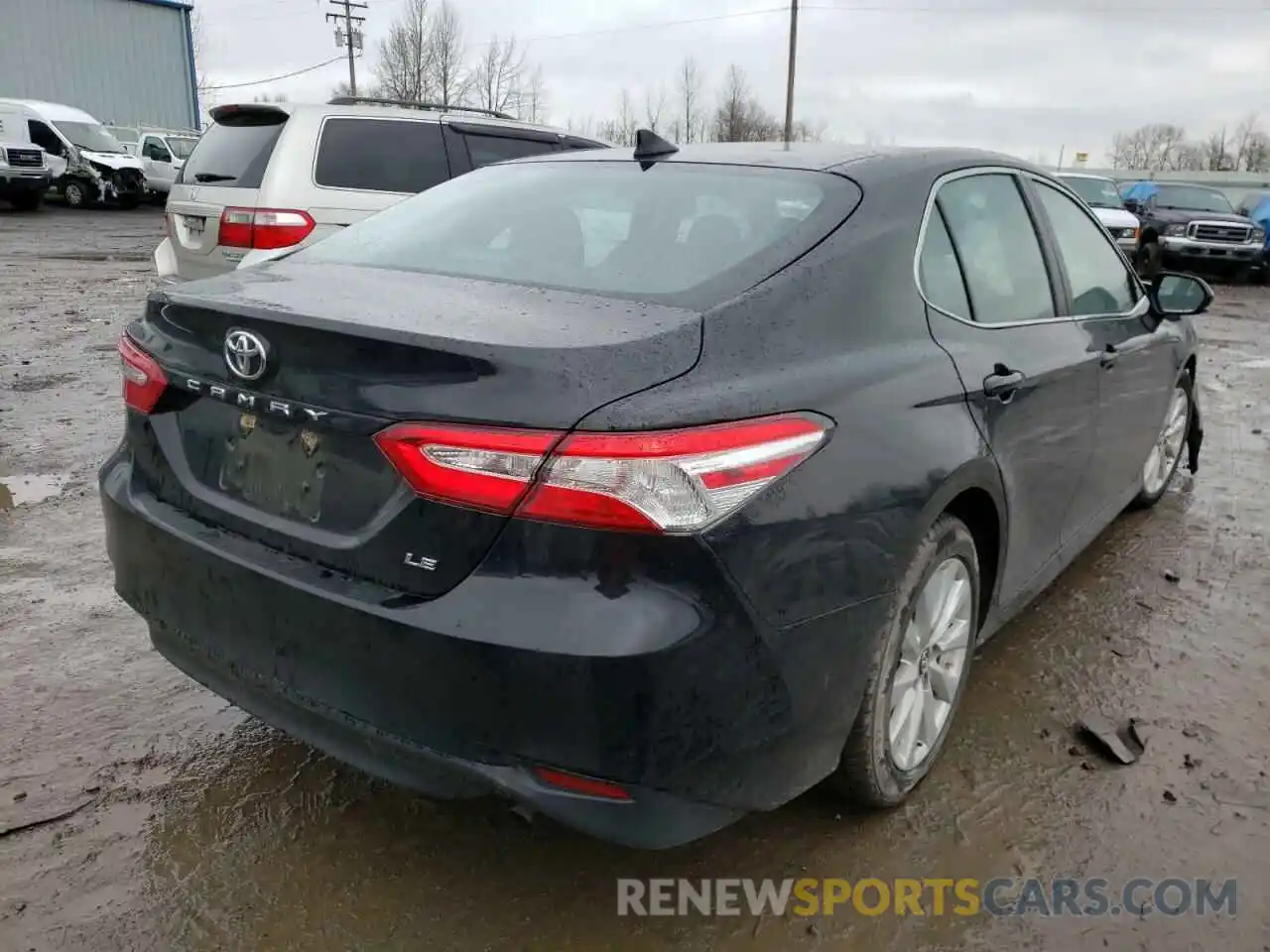 4 Photograph of a damaged car 4T1B11HK4KU802382 TOYOTA CAMRY 2019