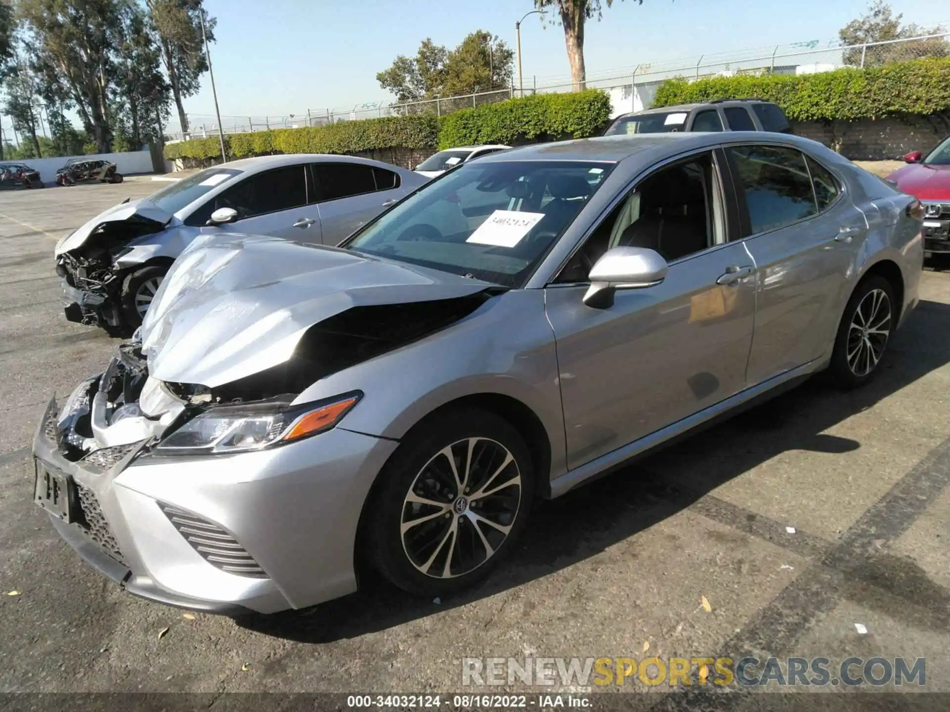 2 Photograph of a damaged car 4T1B11HK4KU803466 TOYOTA CAMRY 2019