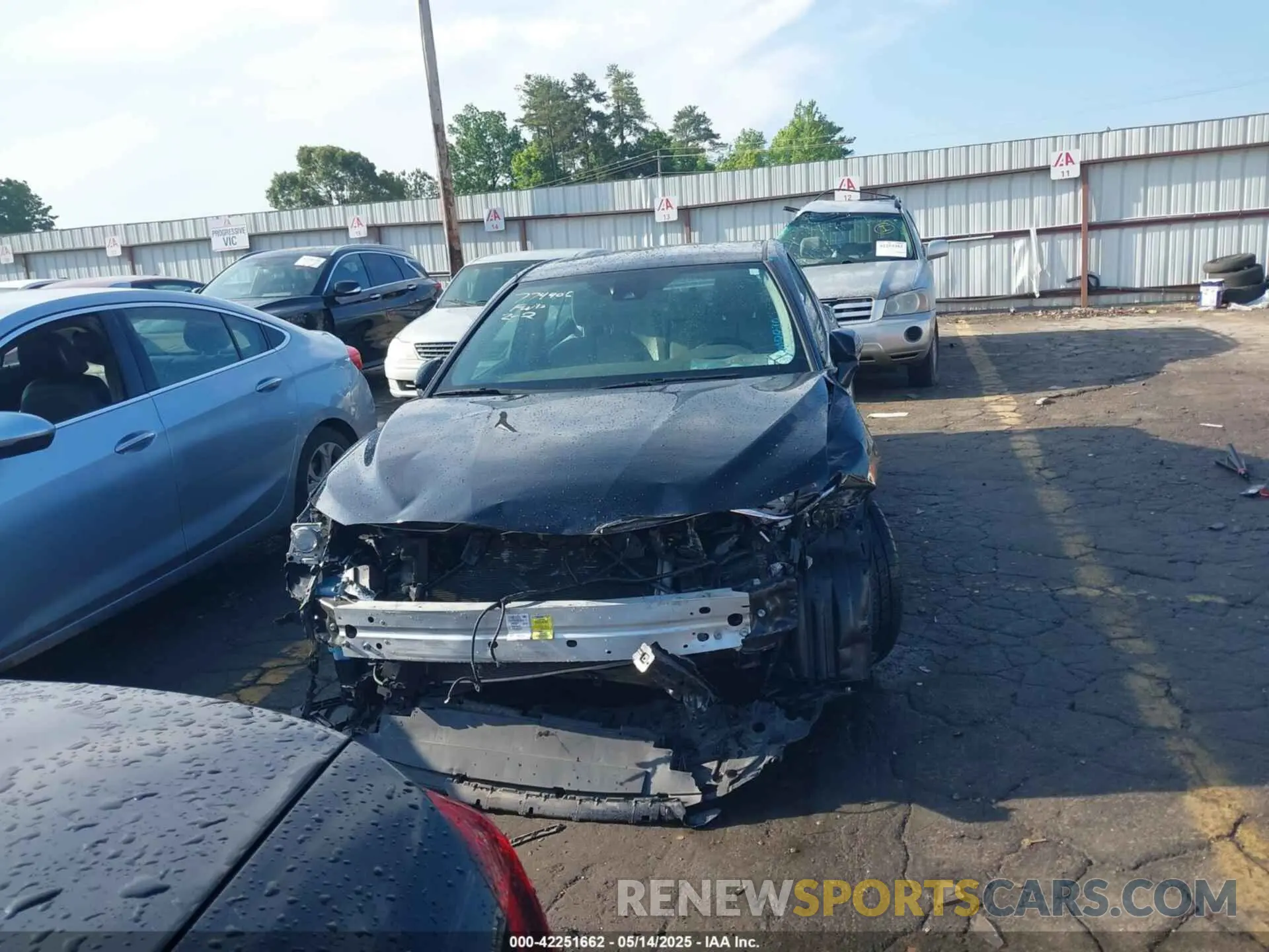 12 Photograph of a damaged car 4T1B11HK4KU807730 TOYOTA CAMRY 2019
