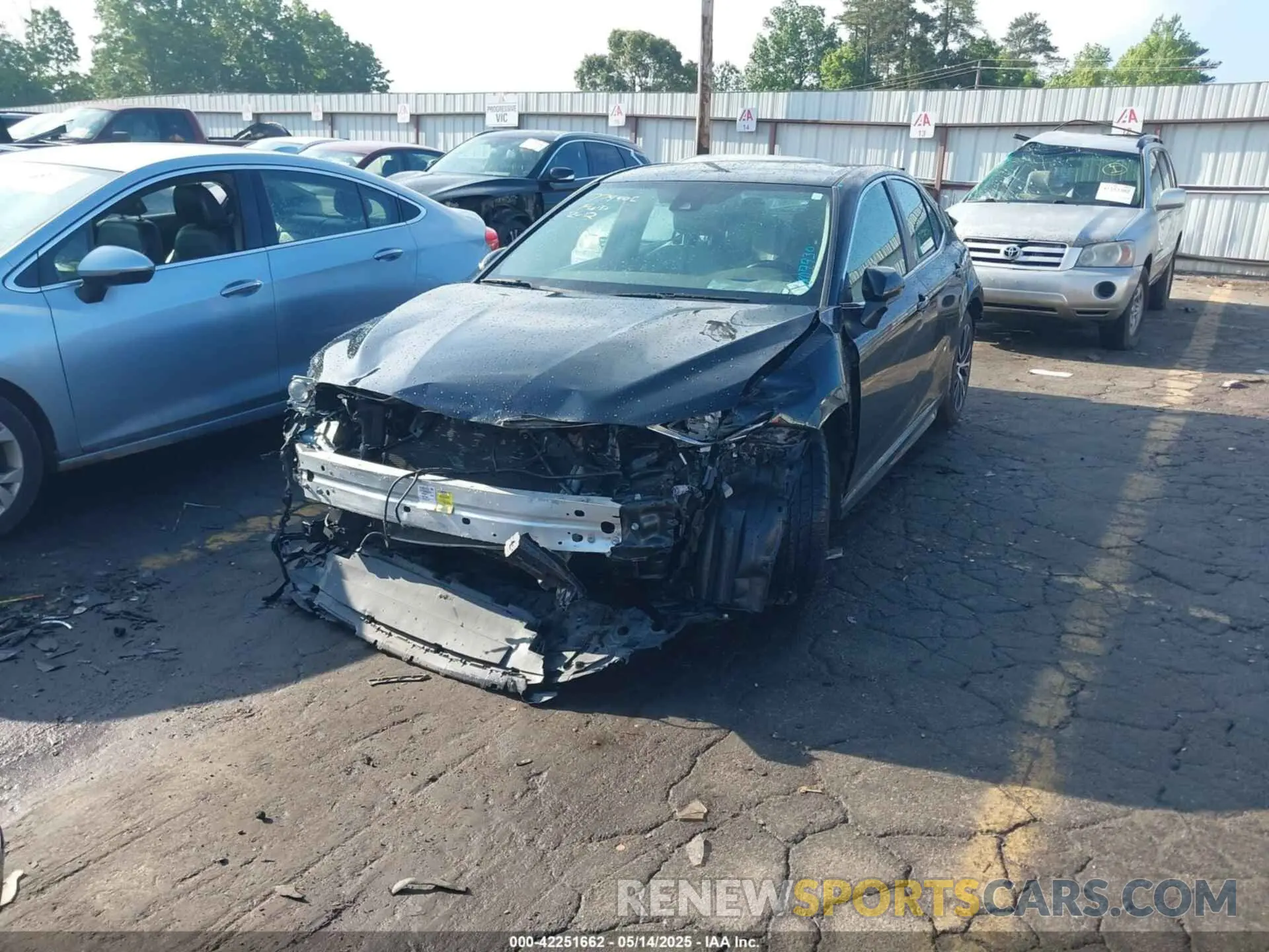 2 Photograph of a damaged car 4T1B11HK4KU807730 TOYOTA CAMRY 2019