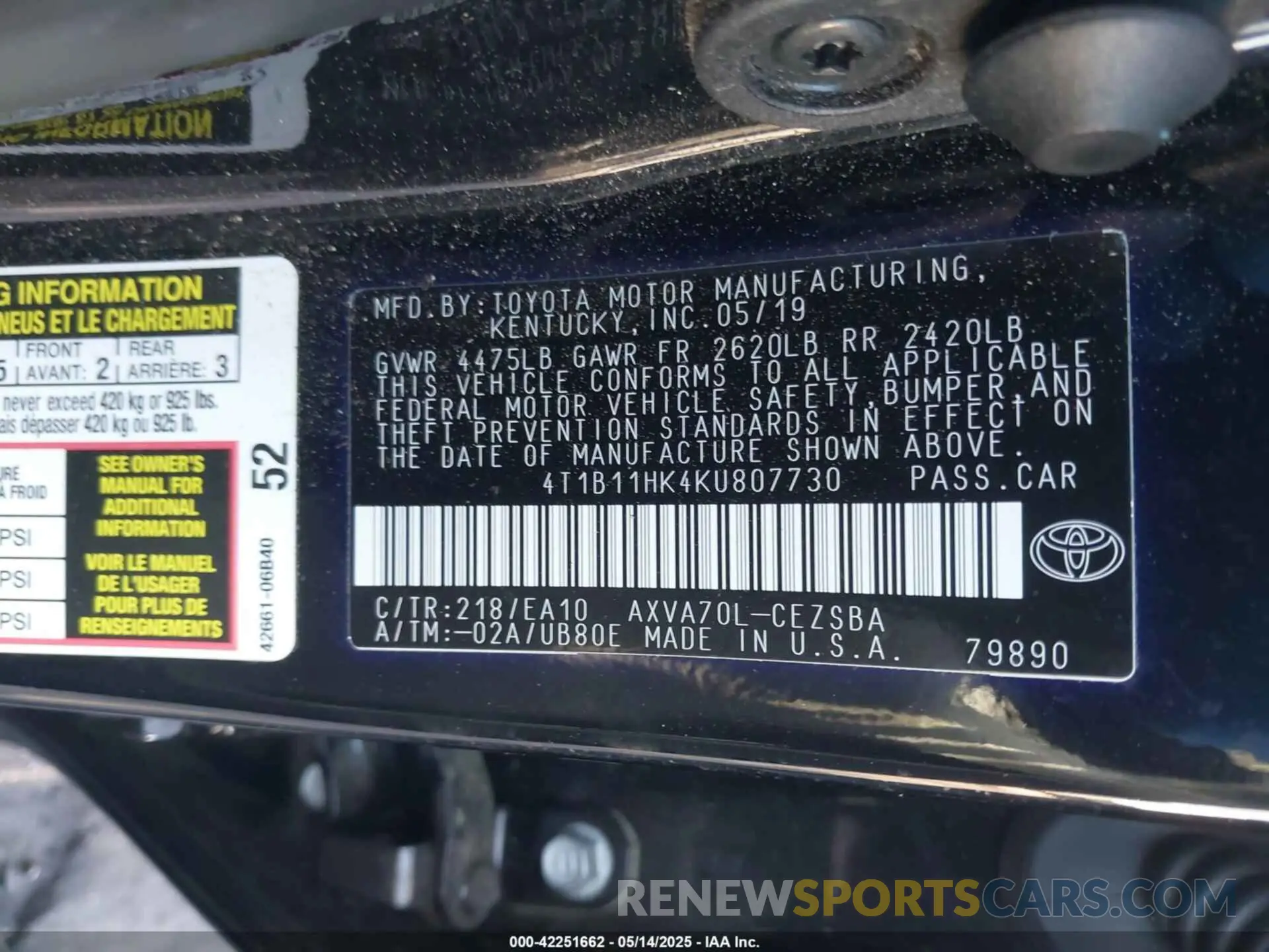 9 Photograph of a damaged car 4T1B11HK4KU807730 TOYOTA CAMRY 2019