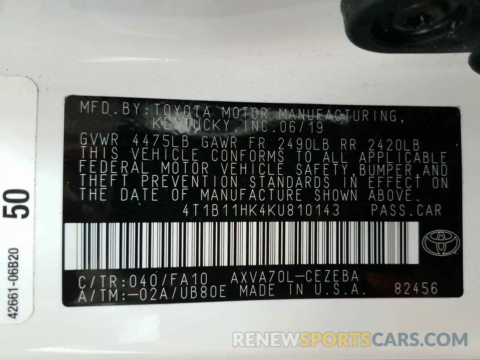 10 Photograph of a damaged car 4T1B11HK4KU810143 TOYOTA CAMRY 2019