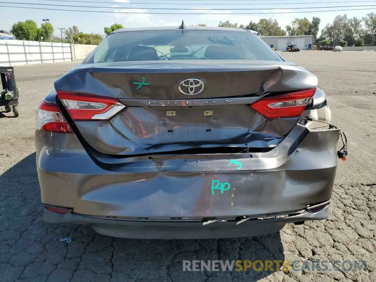6 Photograph of a damaged car 4T1B11HK4KU810188 TOYOTA CAMRY 2019