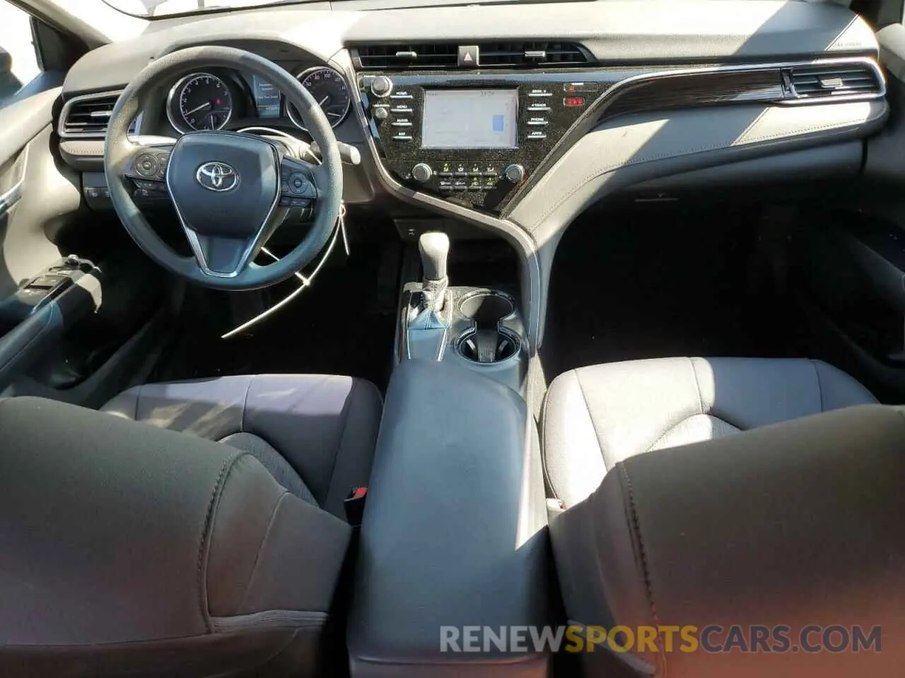 8 Photograph of a damaged car 4T1B11HK4KU810188 TOYOTA CAMRY 2019