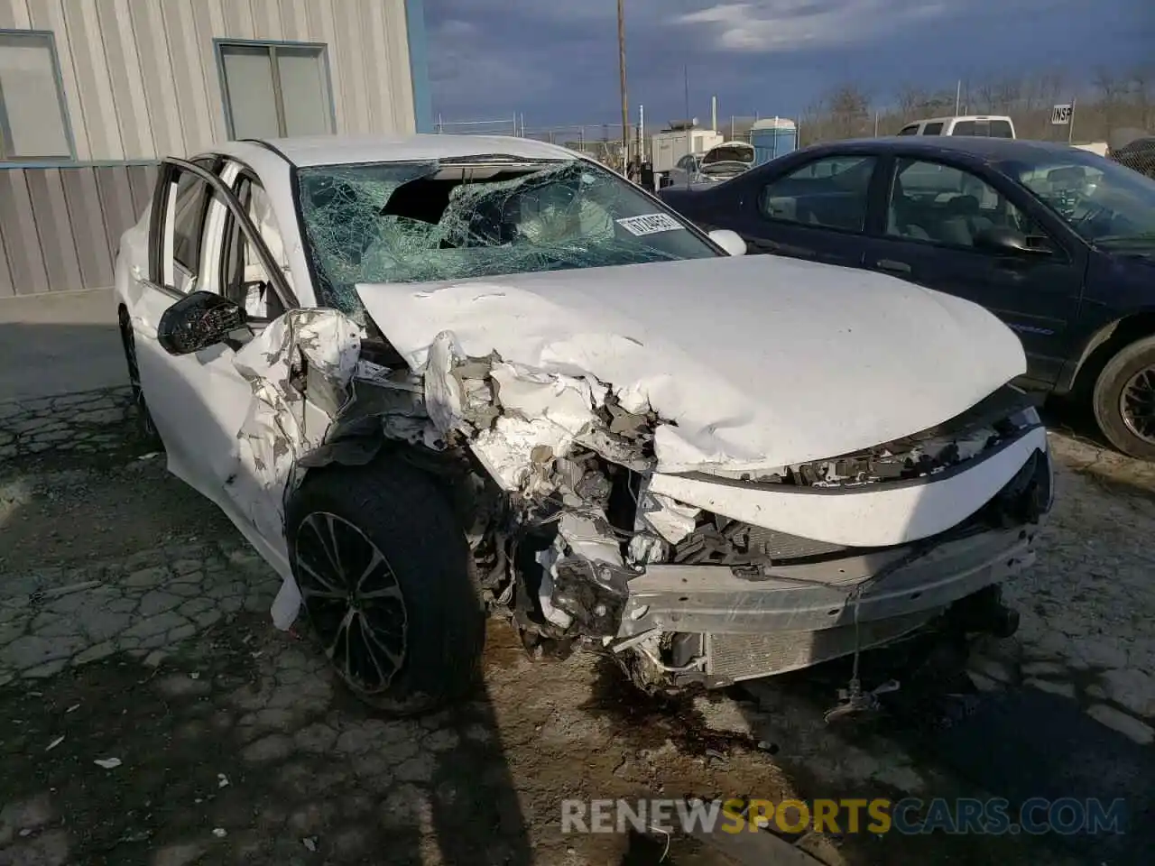 1 Photograph of a damaged car 4T1B11HK4KU811907 TOYOTA CAMRY 2019